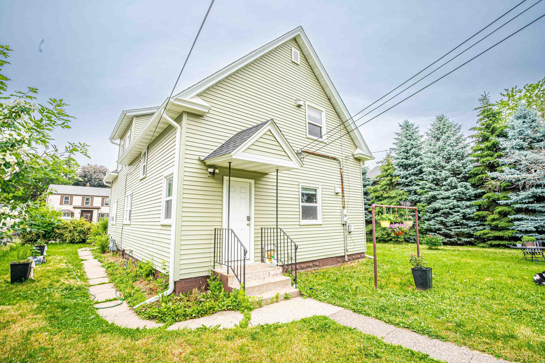 3rd image of 229 2Nd Ave S, South Saint Paul, MN 55075 | MLS# 7094696
