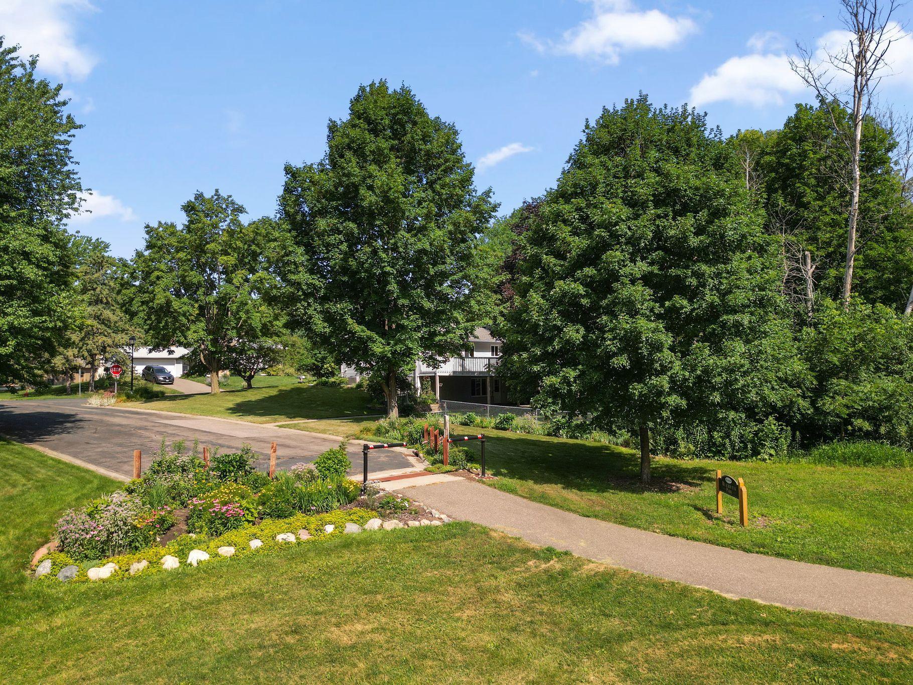 45th image of 3840 Riverton Ave, Saint Paul, MN 55122 | MLS# 7094987