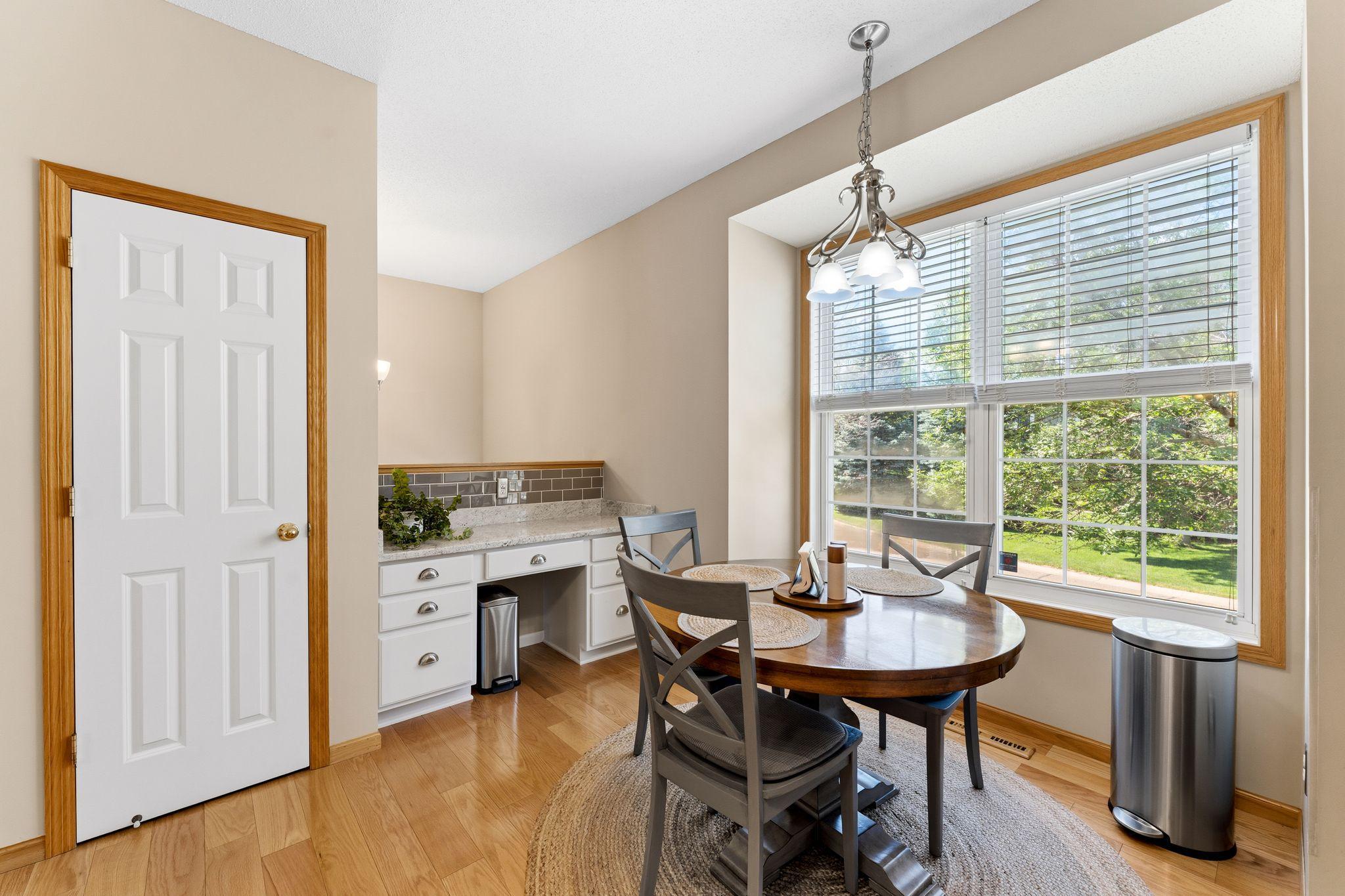 4th image of 6738 158Th St W, Saint Paul, MN 55124 | MLS# 7095117