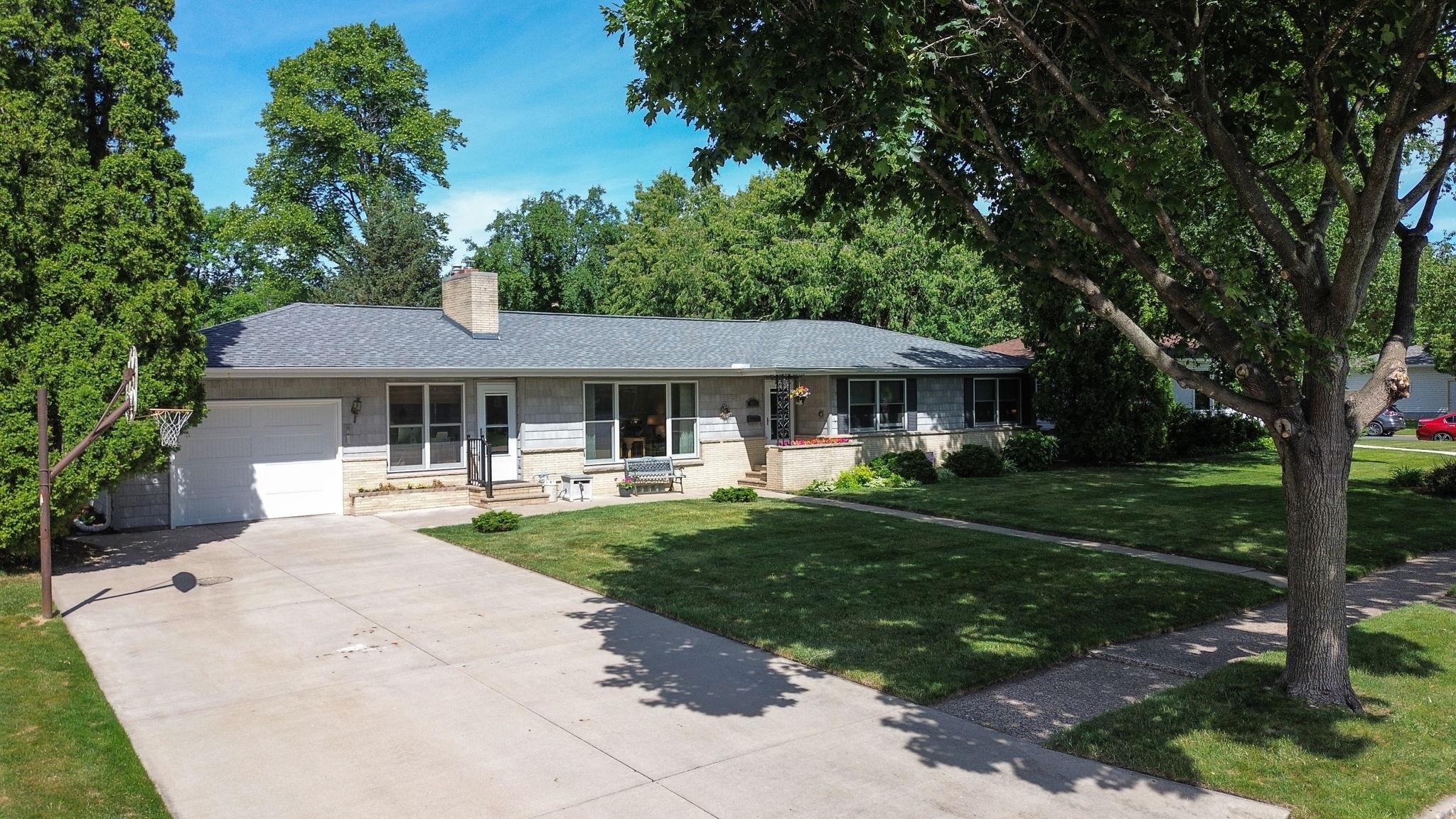 1st image of 415 N 8Th St, River Falls, WI 54022 | MLS# 7095331
