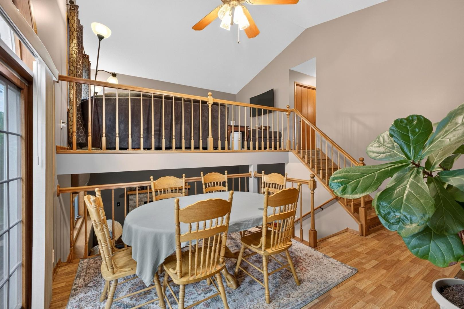 4th image of 4022 Villa Rd Nw, Rochester, MN 55901 | MLS# 7095421