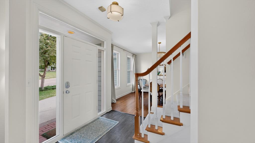 4th image of 3010 Fox Valley Dr Sw, Rochester, MN 55902 | MLS# 7095446