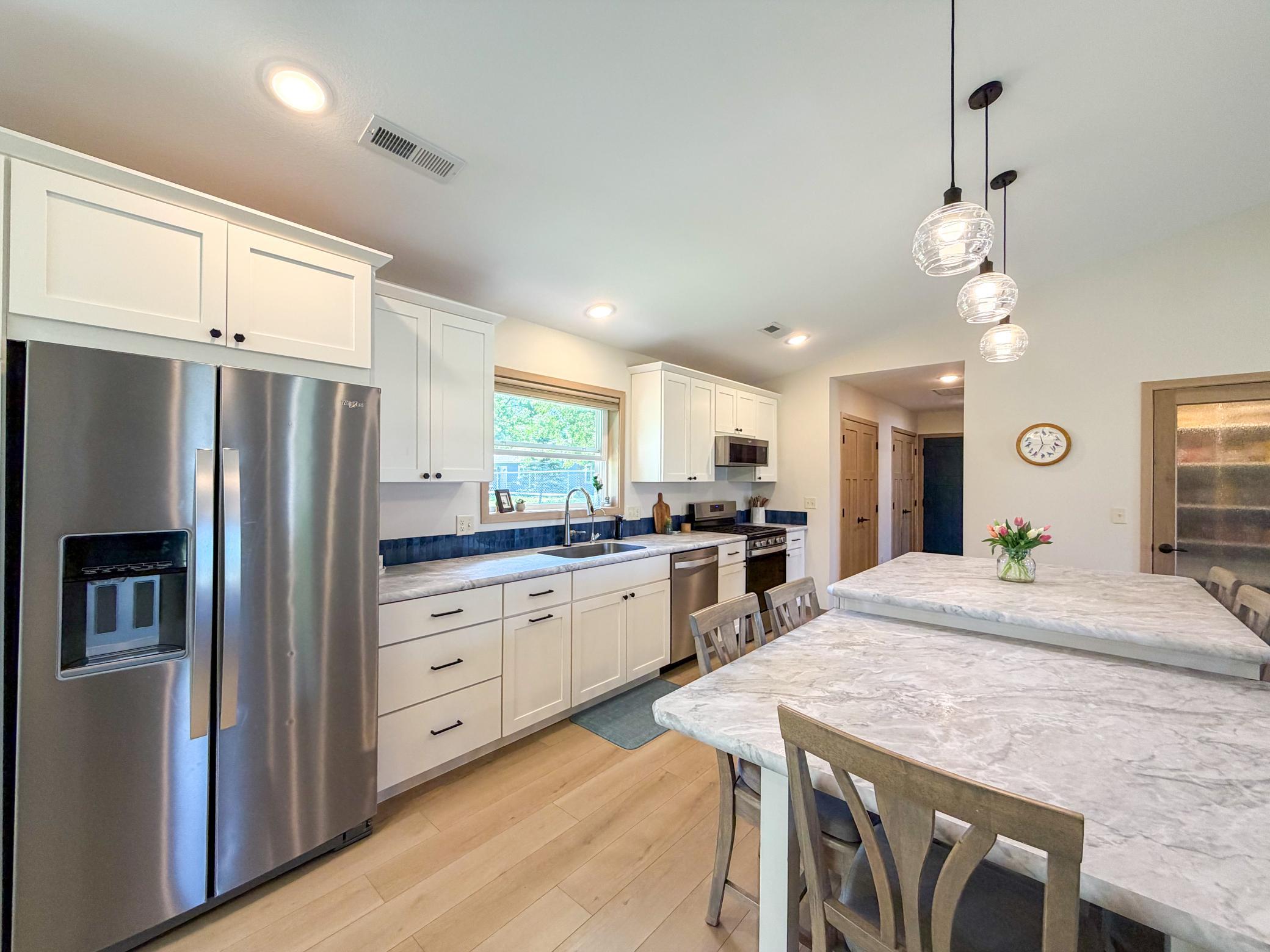 4th image of 612 Irving Beach Dr Sw, Bemidji, MN 56601 | MLS# 7095532