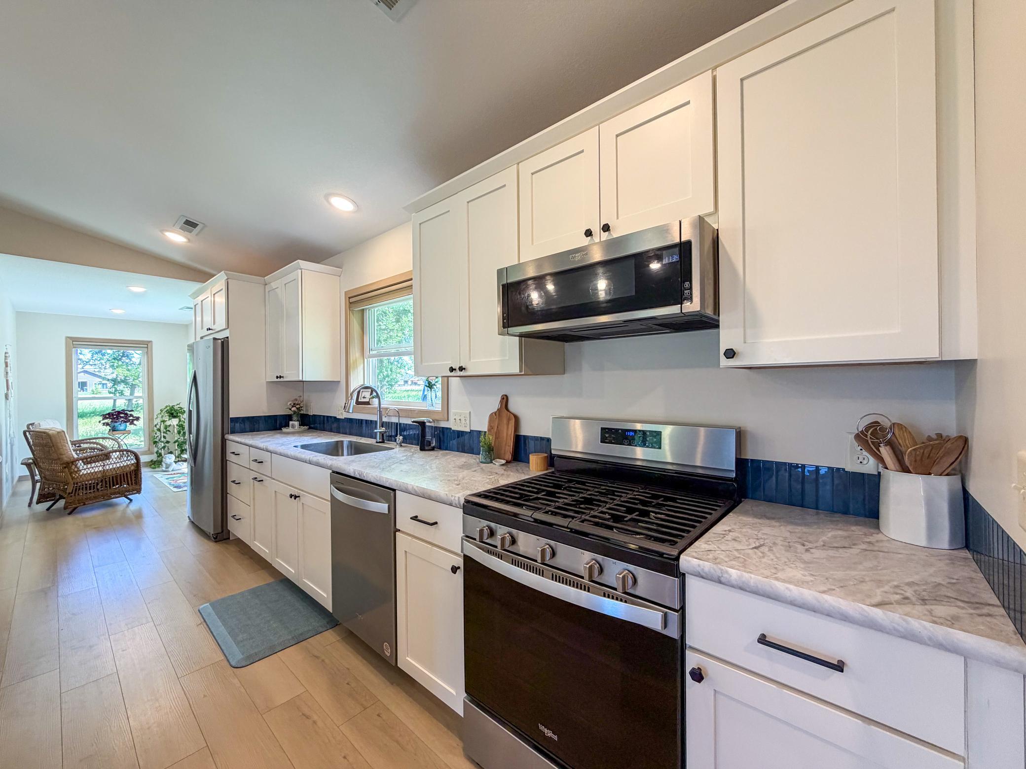 5th image of 612 Irving Beach Dr Sw, Bemidji, MN 56601 | MLS# 7095532
