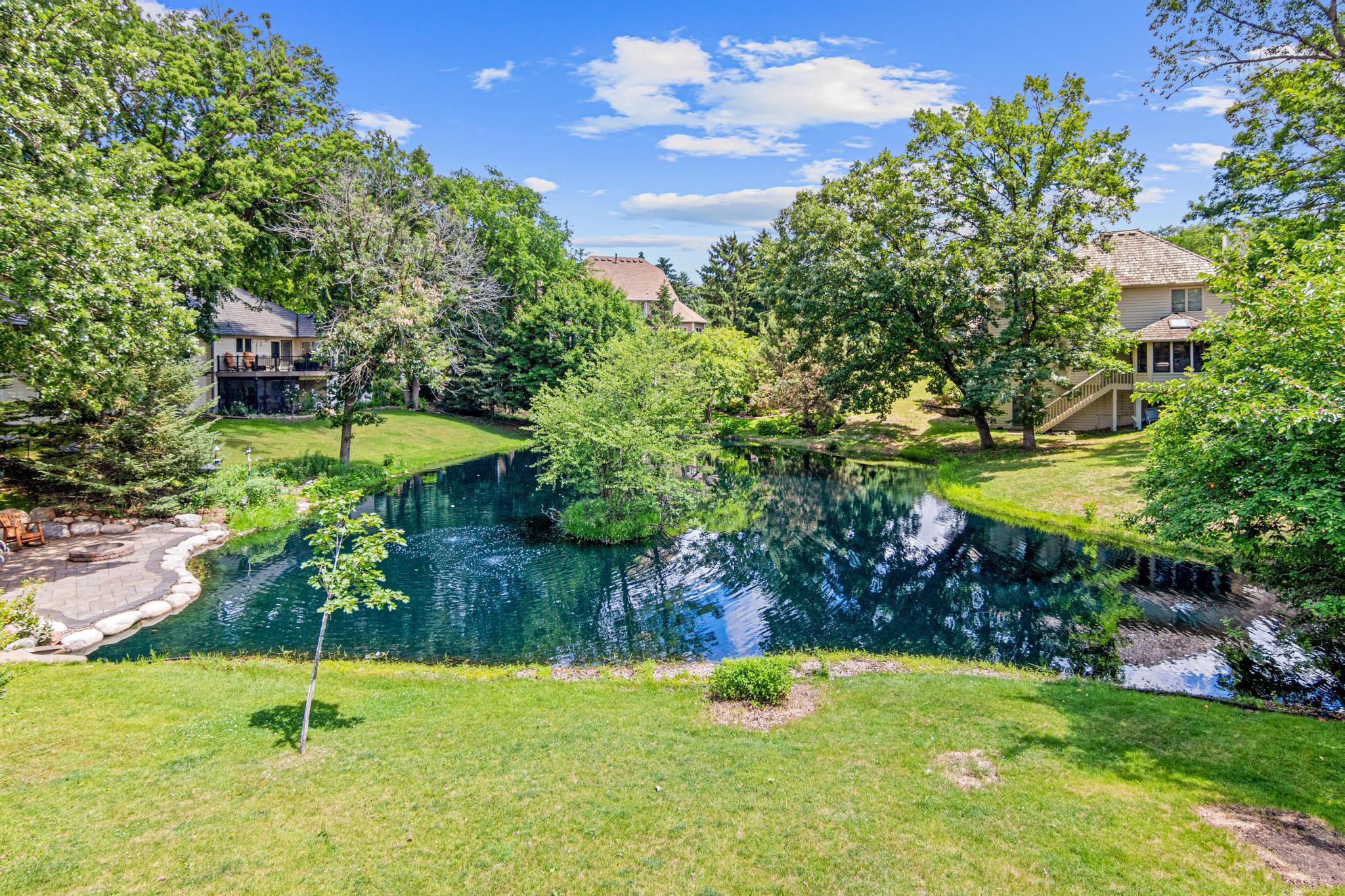 Photo 4 of Single family home for sale at 1200 Summit Oaks Dr, Burnsville, MN 55337 | MLS# 7095601 | Listing updated on 2026-09-05