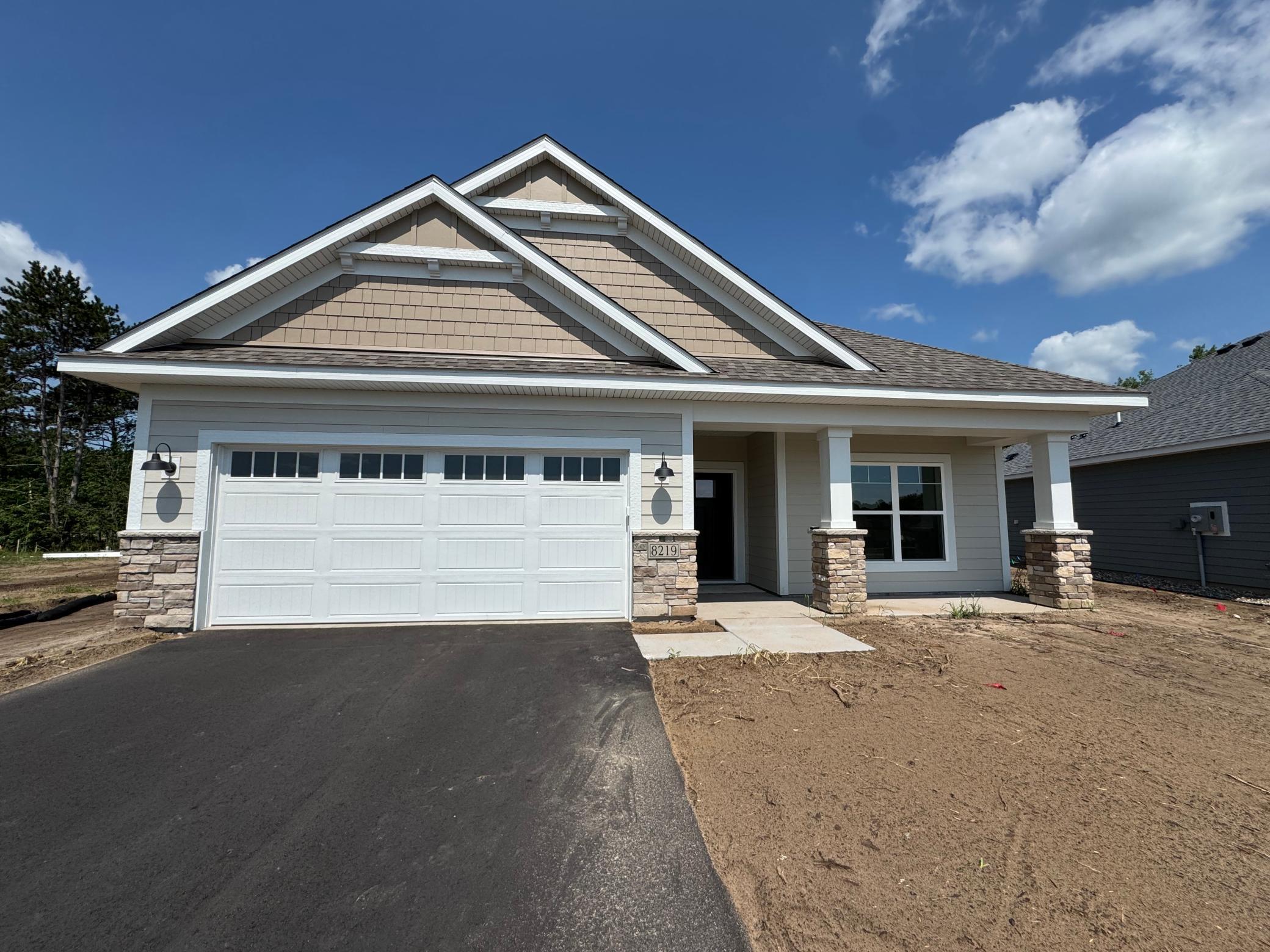1st image of 8219 Haywood Dr, Circle Pines, MN 55014 | MLS# 7095642