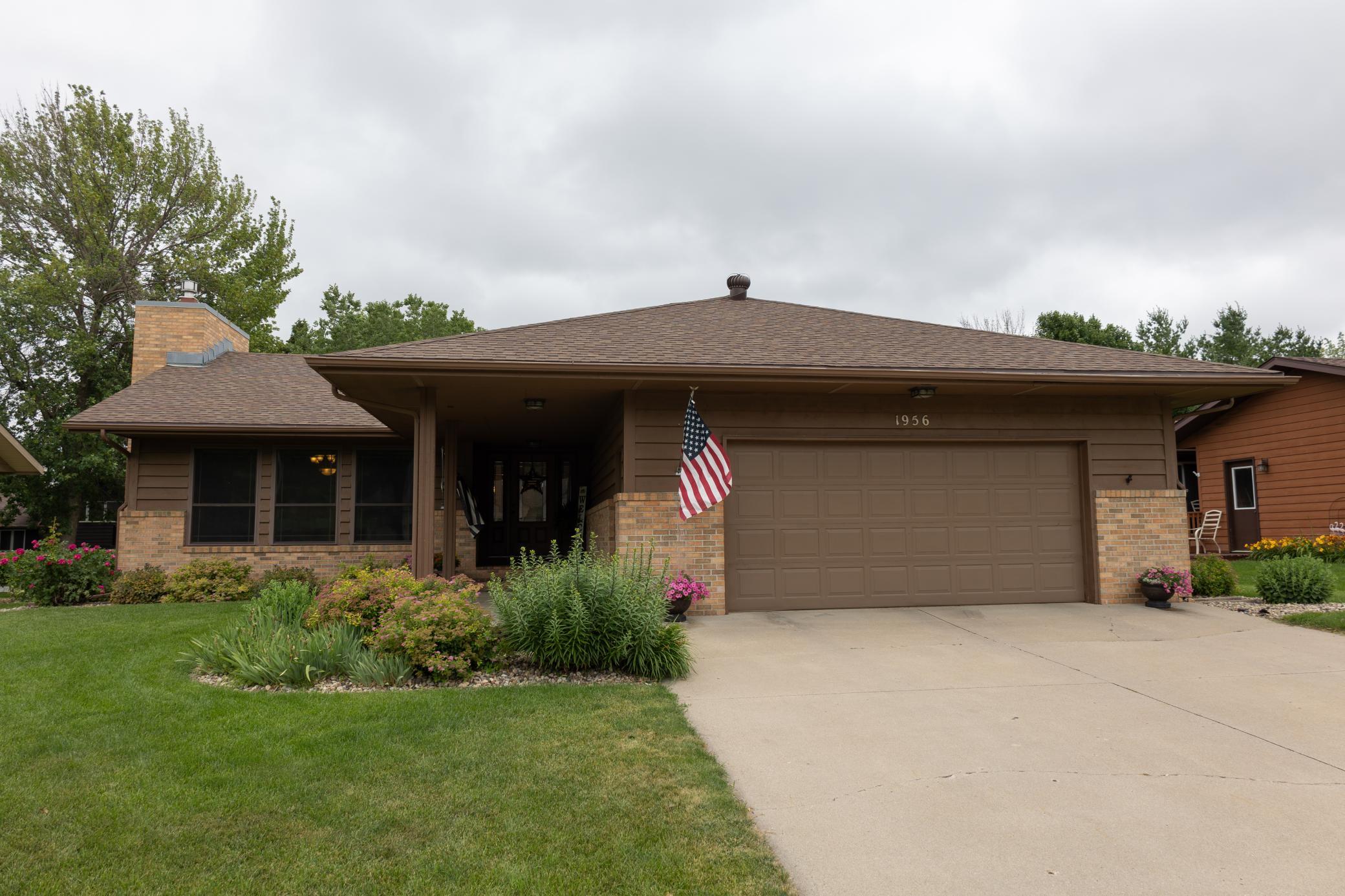3rd image of 1956 Dorathea Blvd, Worthington, MN 56187 | MLS# 7095677