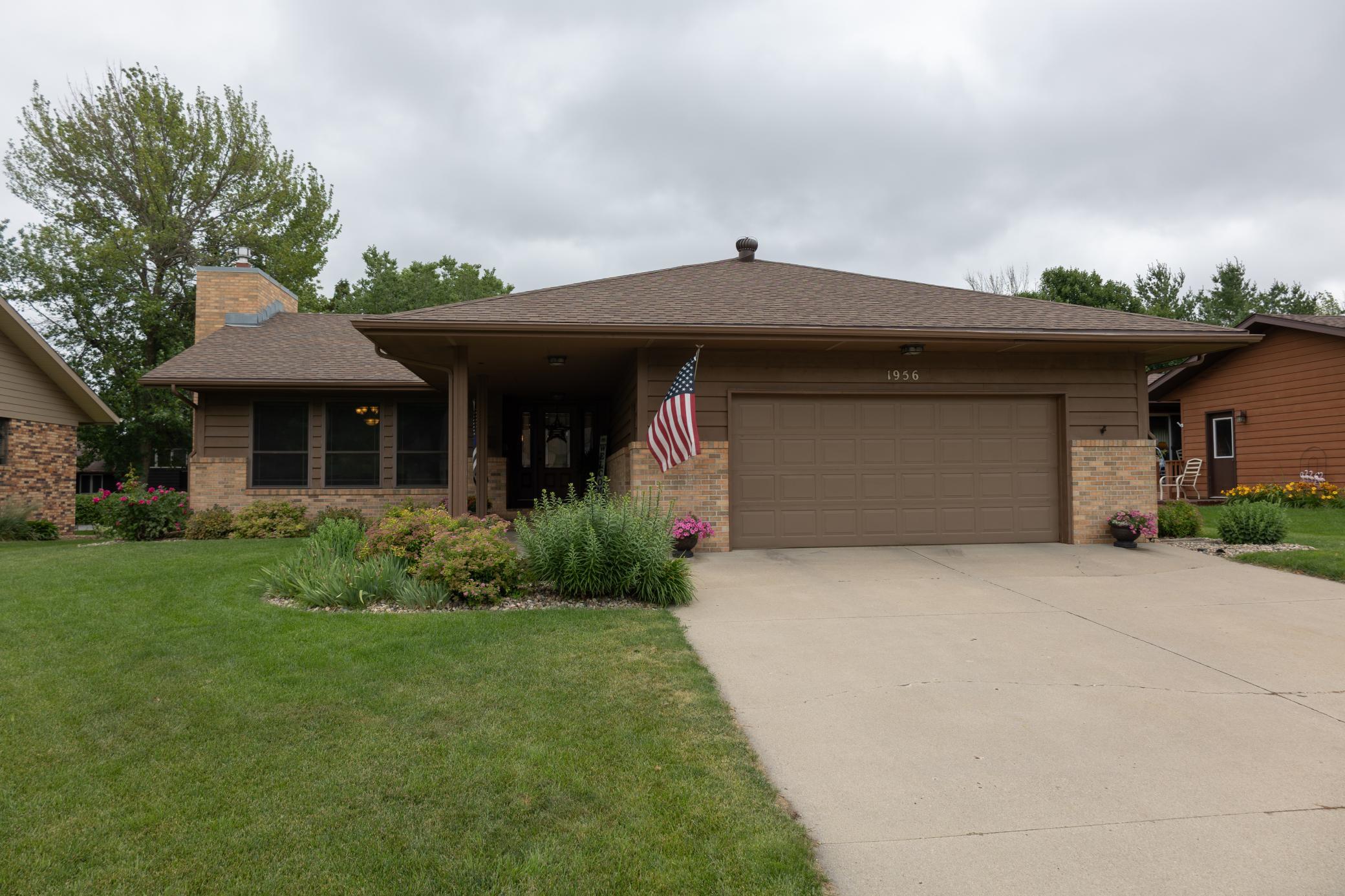 4th image of 1956 Dorathea Blvd, Worthington, MN 56187 | MLS# 7095677
