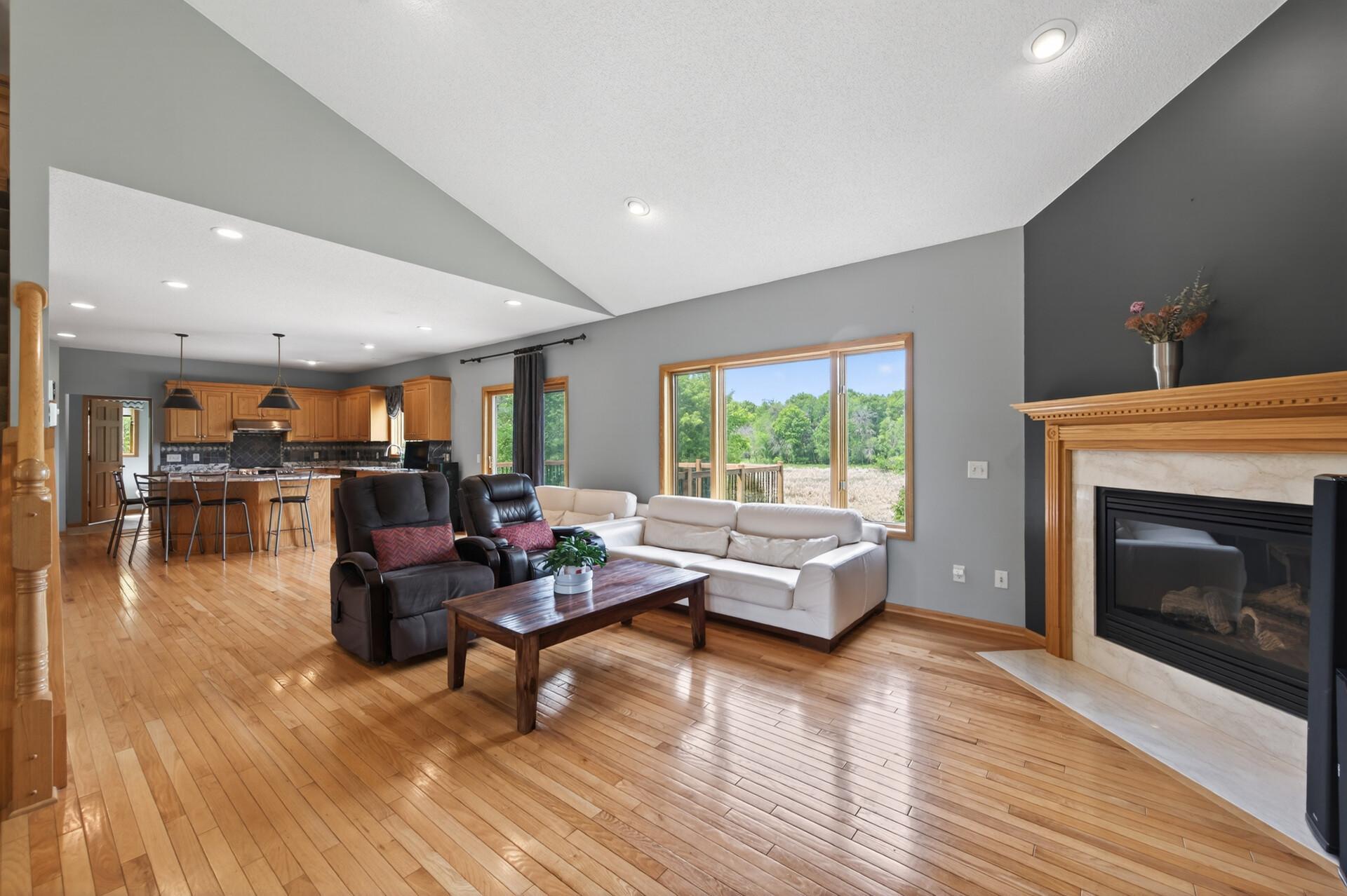 5th image of 1511 Oakview Ct, Hugo, MN 55038 | MLS# 7095758