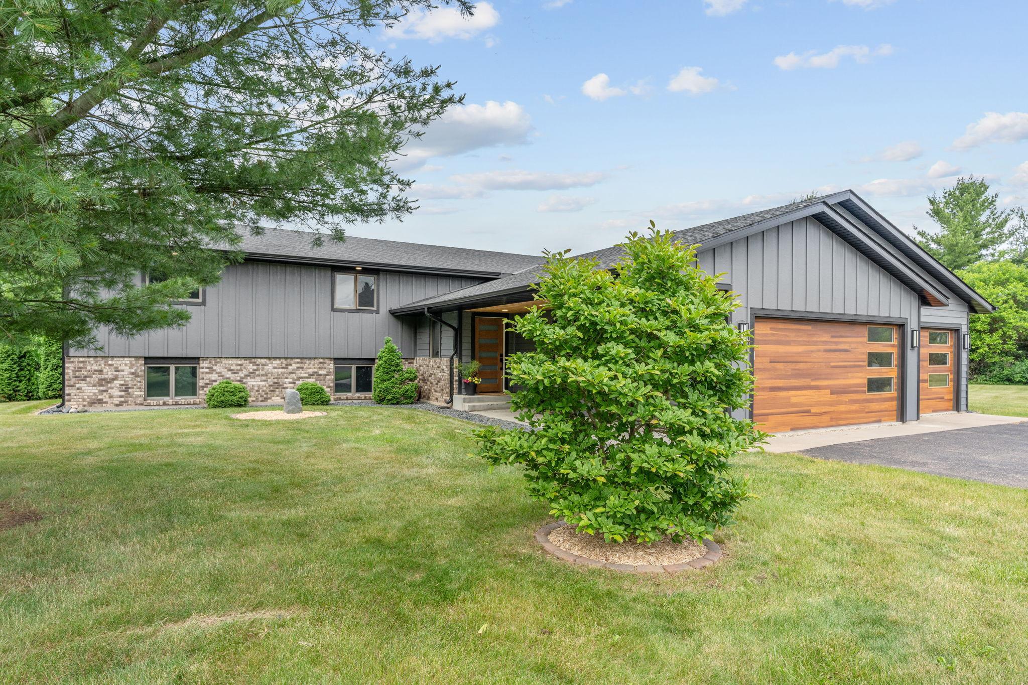 3rd image of 804 Grant Ave, Hudson, WI 54016 | MLS# 7095772