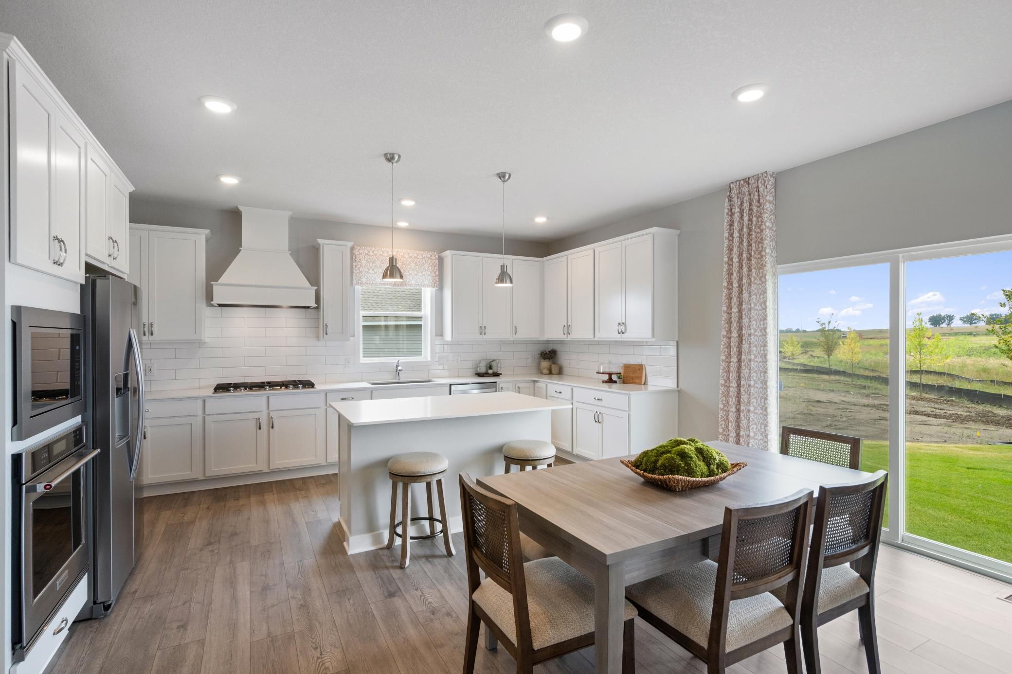 4th image of 4774 Blake Wy, Saint Paul, MN 55129 | MLS# 7095803