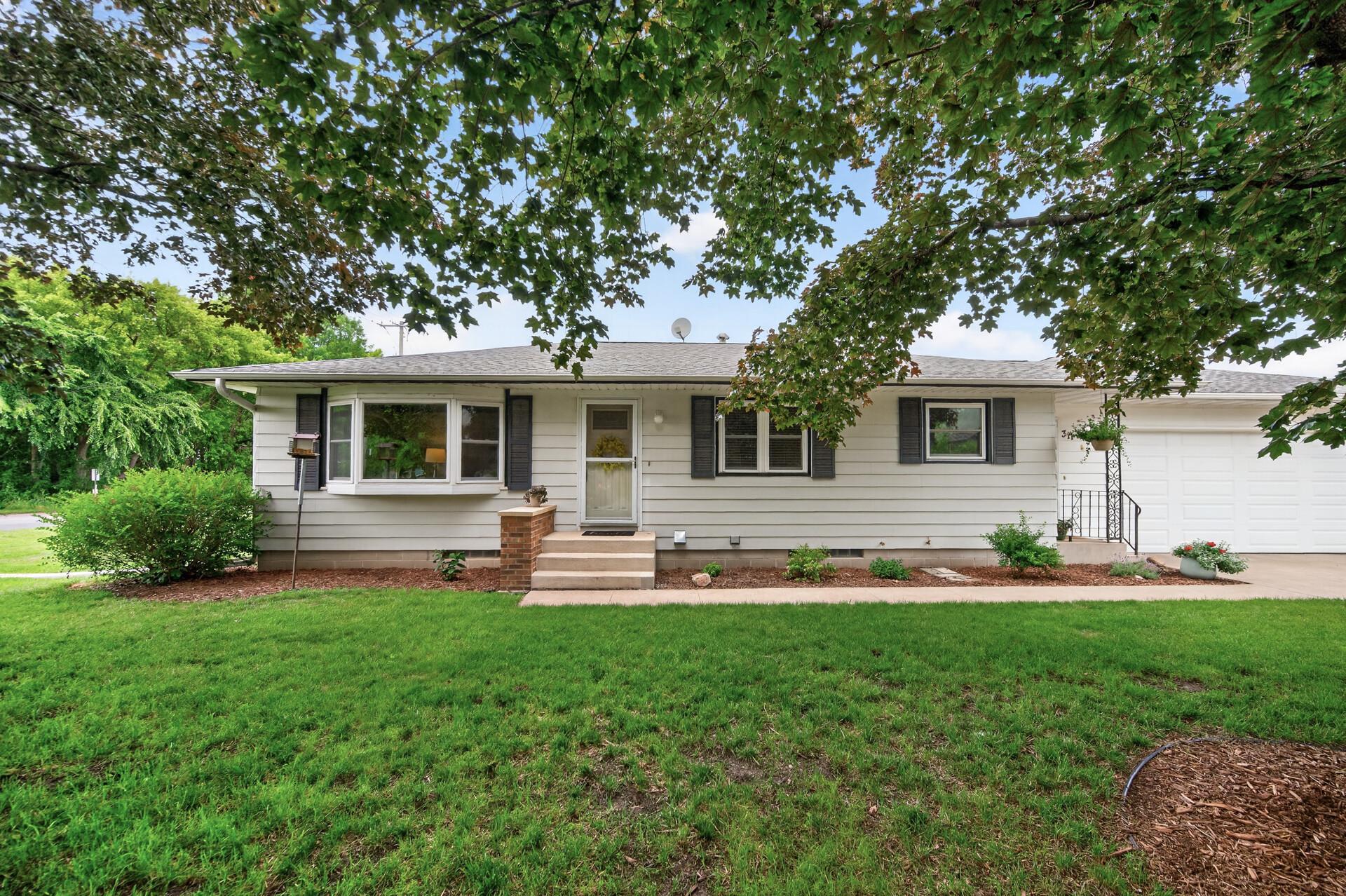 4th image of 311 Sophia Ave, Hamburg, MN 55339 | MLS# 7096000