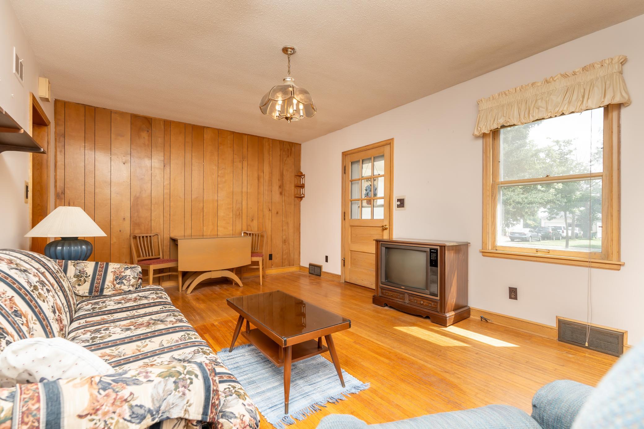 3rd image of 102 5Th St Ne, Montgomery, MN 56069 | MLS# 7096018