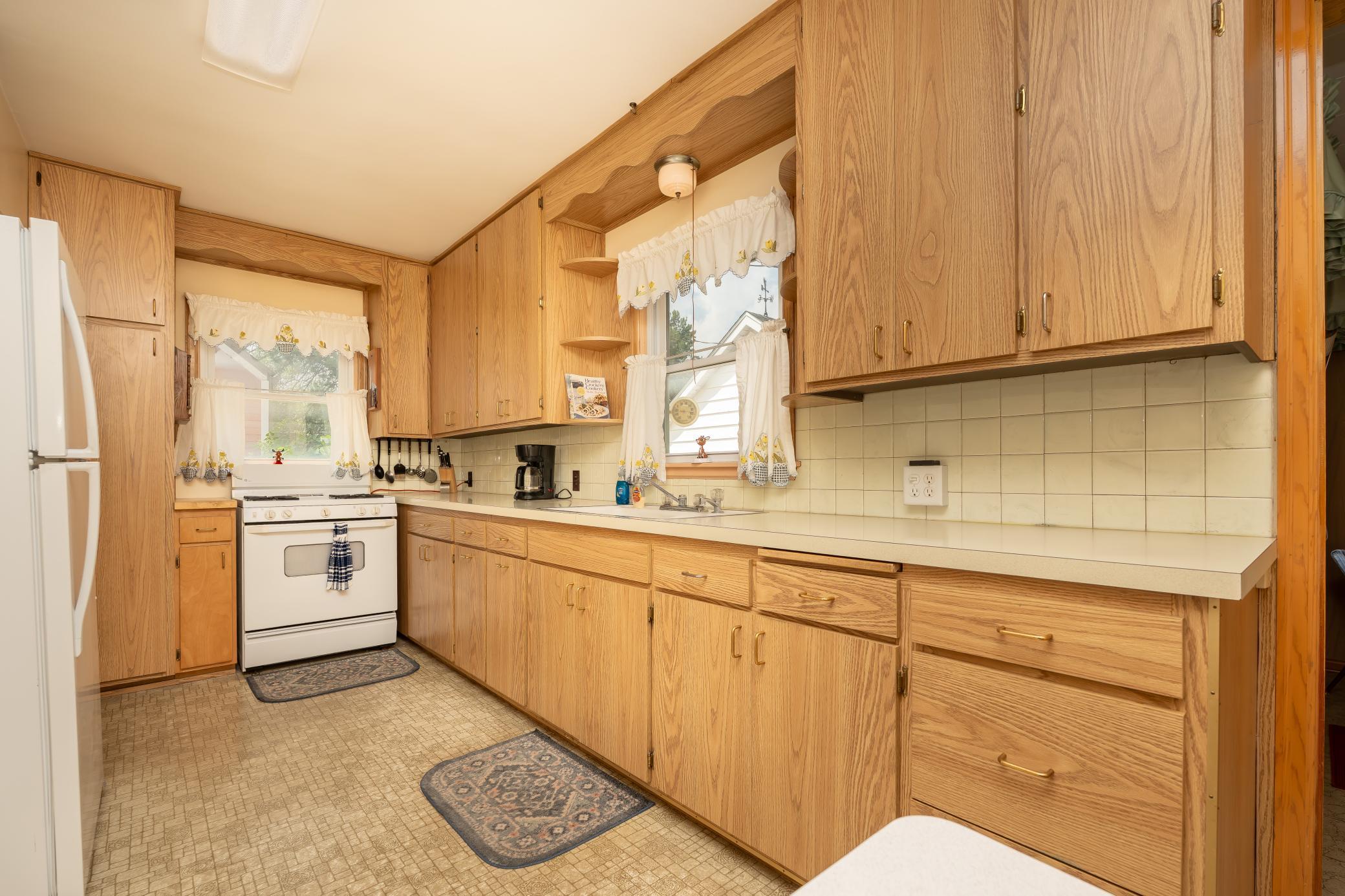 5th image of 102 5Th St Ne, Montgomery, MN 56069 | MLS# 7096018