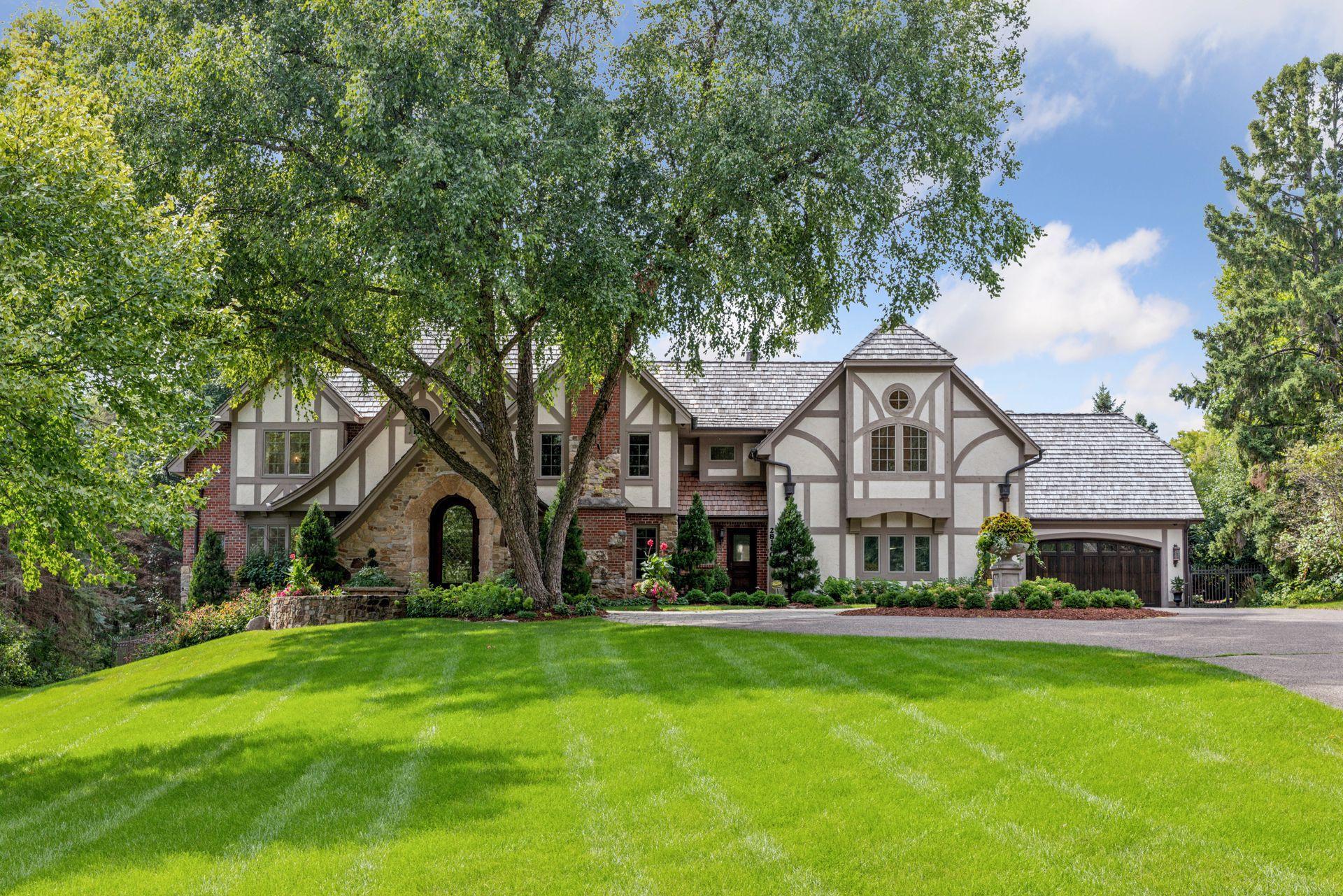 2nd image of 28160 Boulder Bridge Dr, Excelsior, MN 55331 | MLS# 7096028