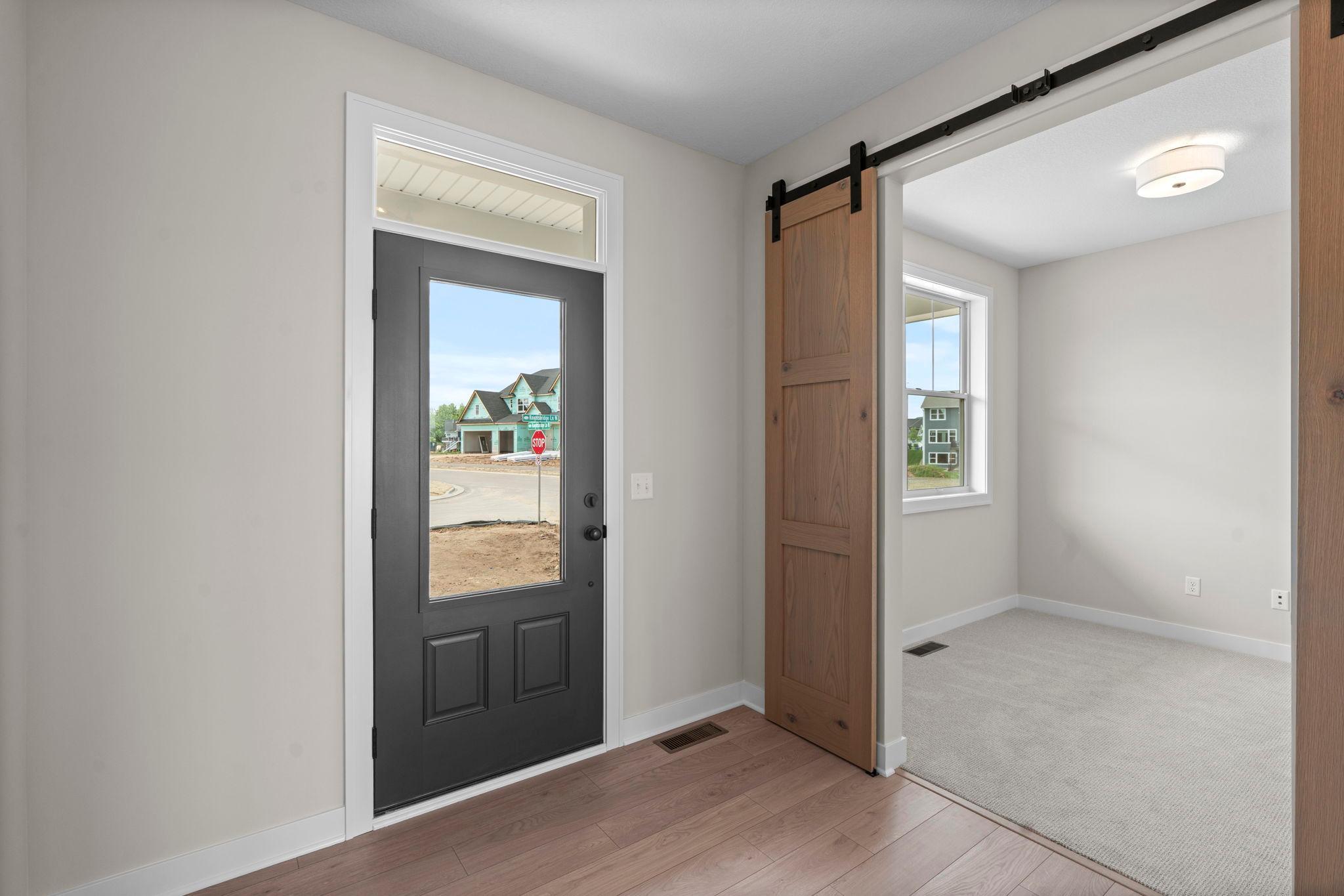 2nd image of 3779 Knightsbridge Ln N, Lake Elmo, MN 55042 | MLS# 7096068