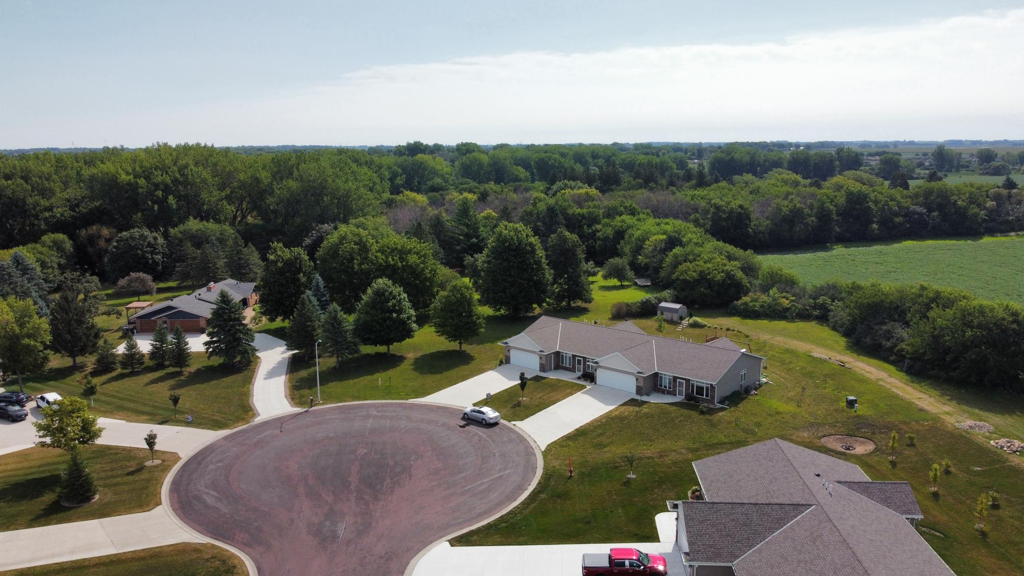 38th image of 2343 Cherrywood Lane, Worthington, MN 56187 | MLS# 7096248