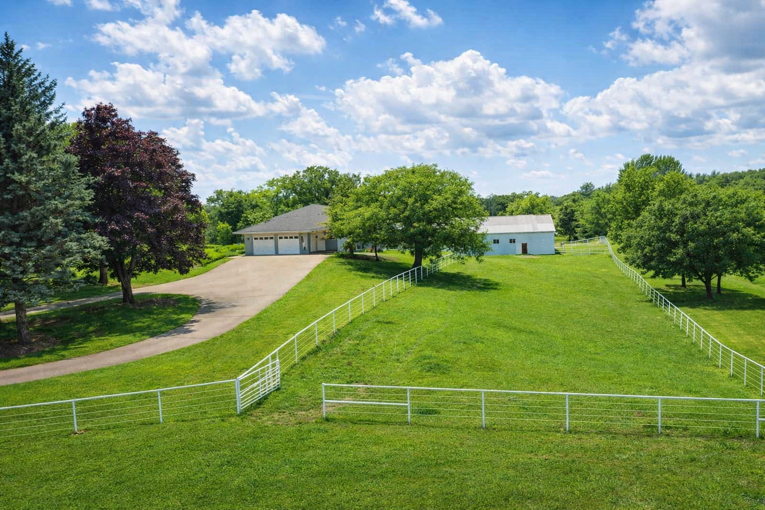 1st image of 19176 Judicial Rd, Prior Lake, MN 55372 | MLS# 7096259