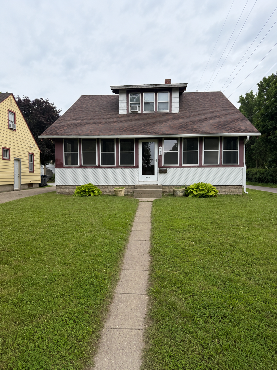 1st image of 643 Mound Ave, Mankato, MN 56001 | MLS# 7096331
