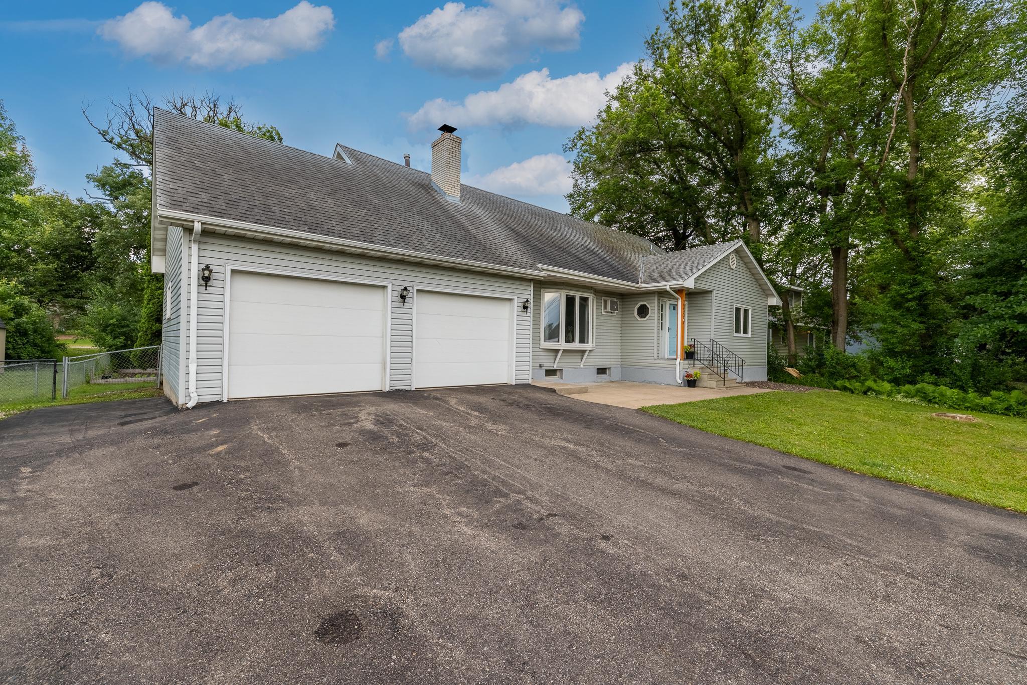 28th image of 23895 Granada Ave N, Forest Lake, MN 55025 | MLS# 7096474