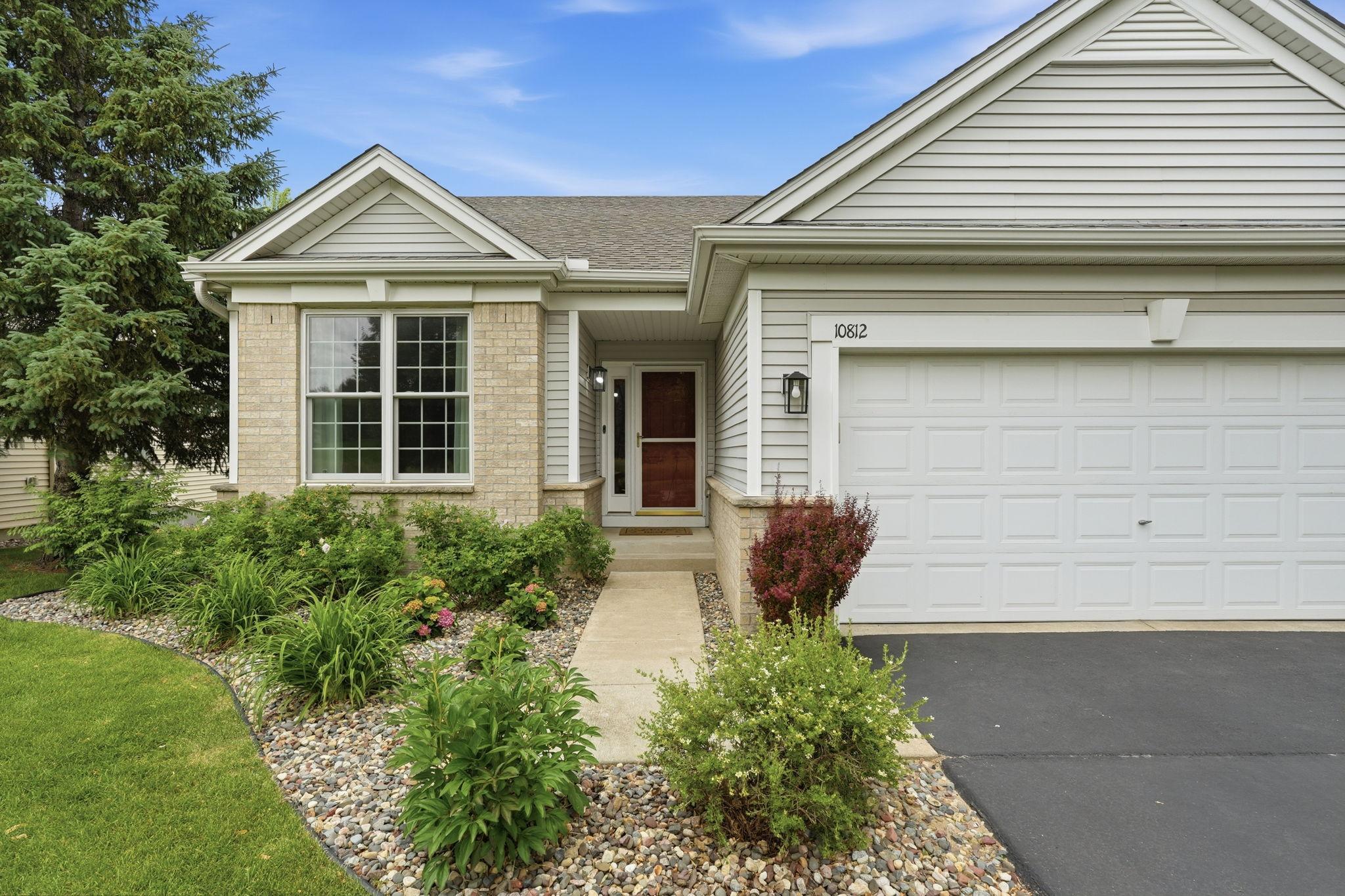 4th image of 10812 Thone Cir, Saint Paul, MN 55129 | MLS# 7096519