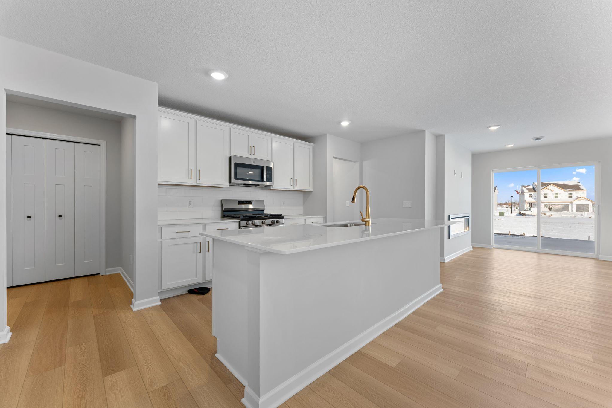4th image of 4336 Meadowview Dr, Waconia, MN 55387 | MLS# 7096531