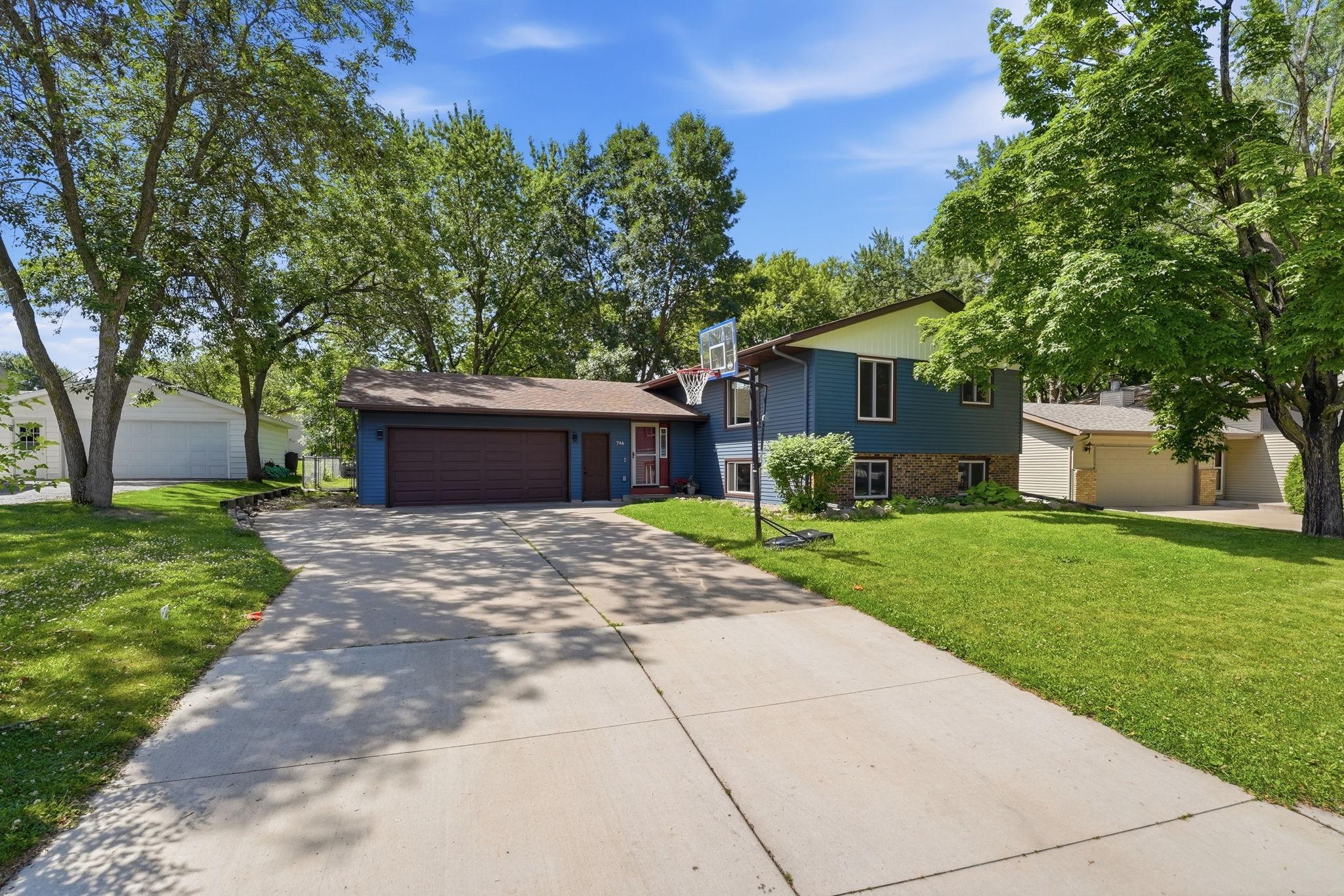 2nd image of 746 11 1/2 St N, Sauk Rapids, MN 56379 | MLS# 7096568