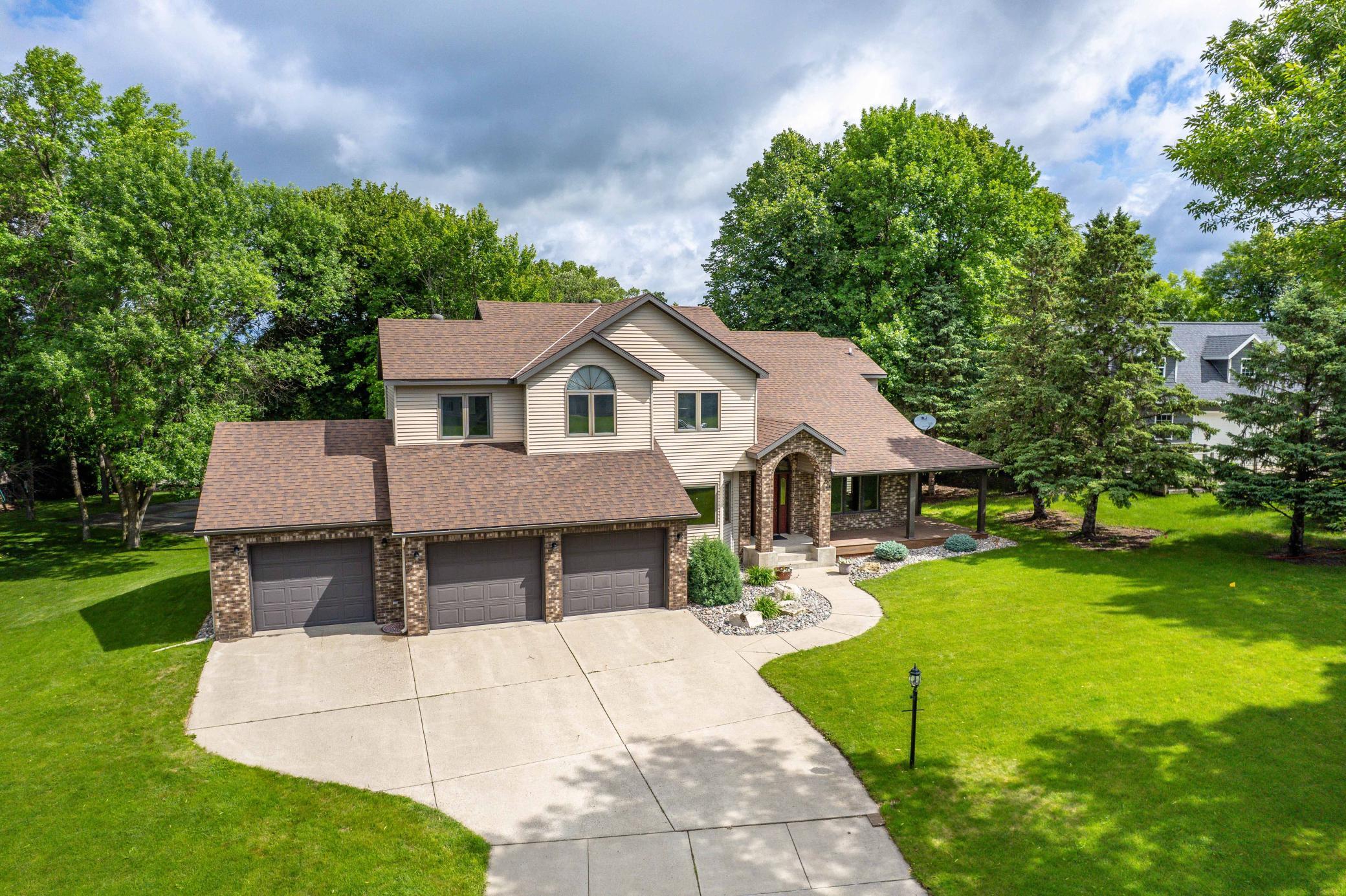 1st image of 1098 Westside Dr, Fergus Falls, MN 56537 | MLS# 7096678