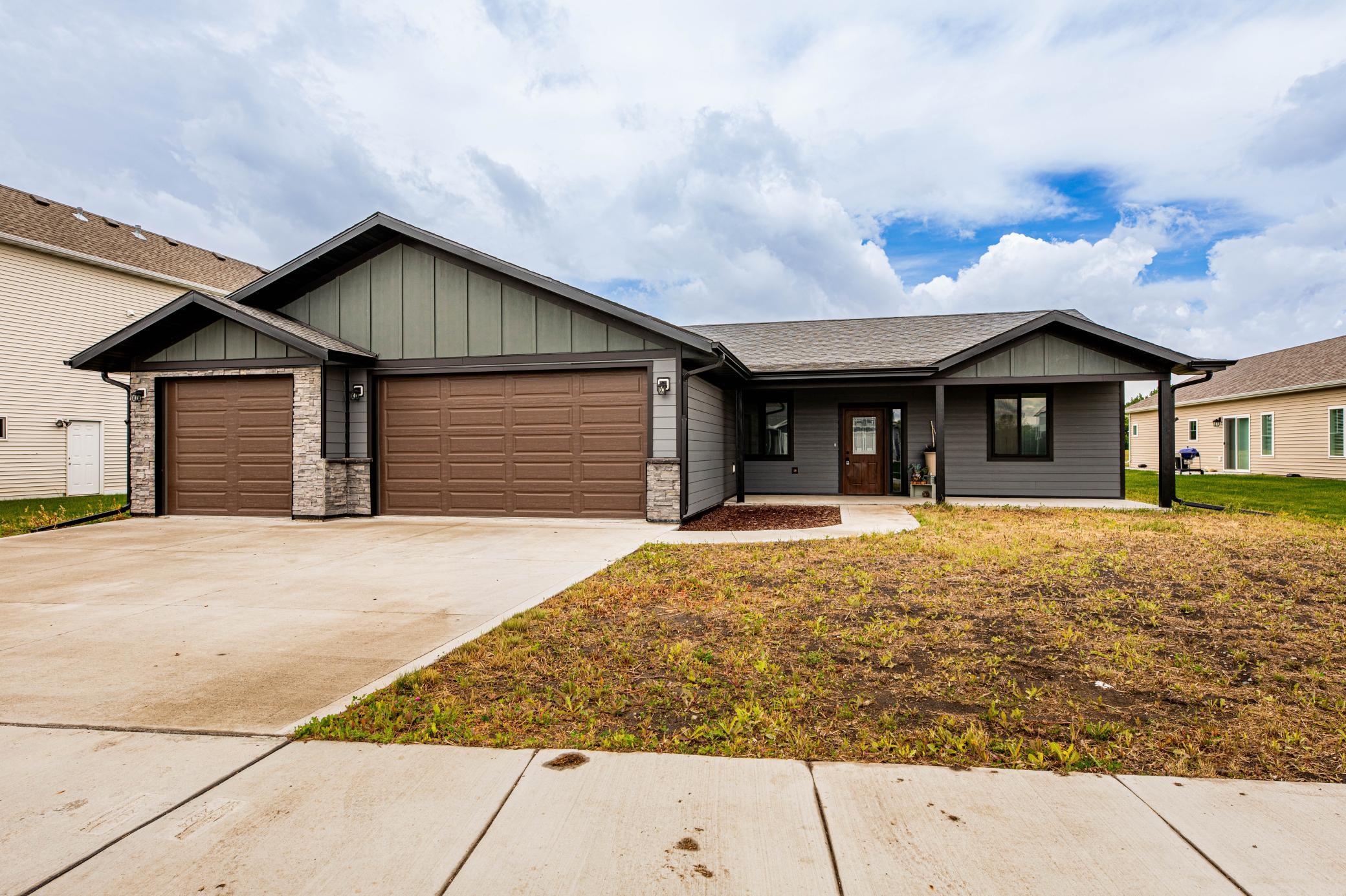 1st image of 4712 Hampton Loop S, Moorhead, MN 56560 | MLS# 7096737