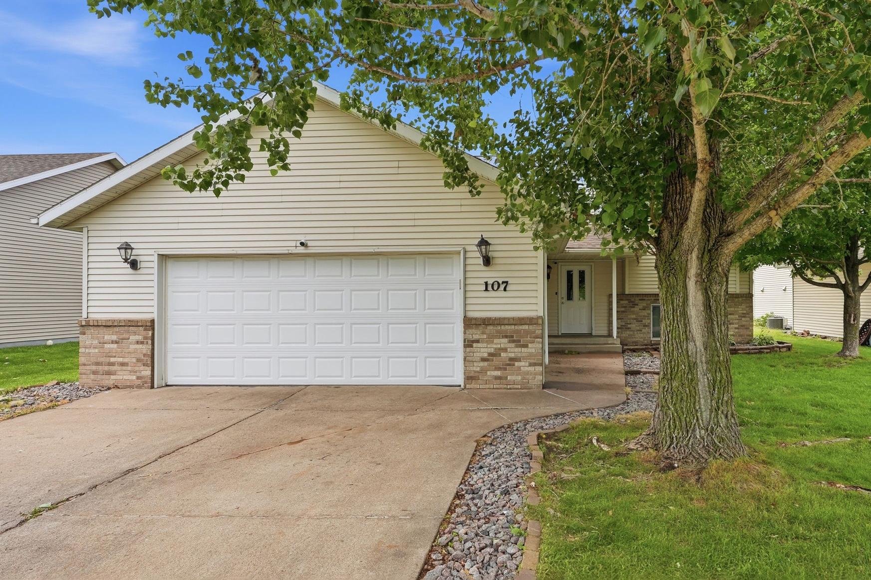 3rd image of 107 Green Meadow St, Foley, MN 56329 | MLS# 7096846