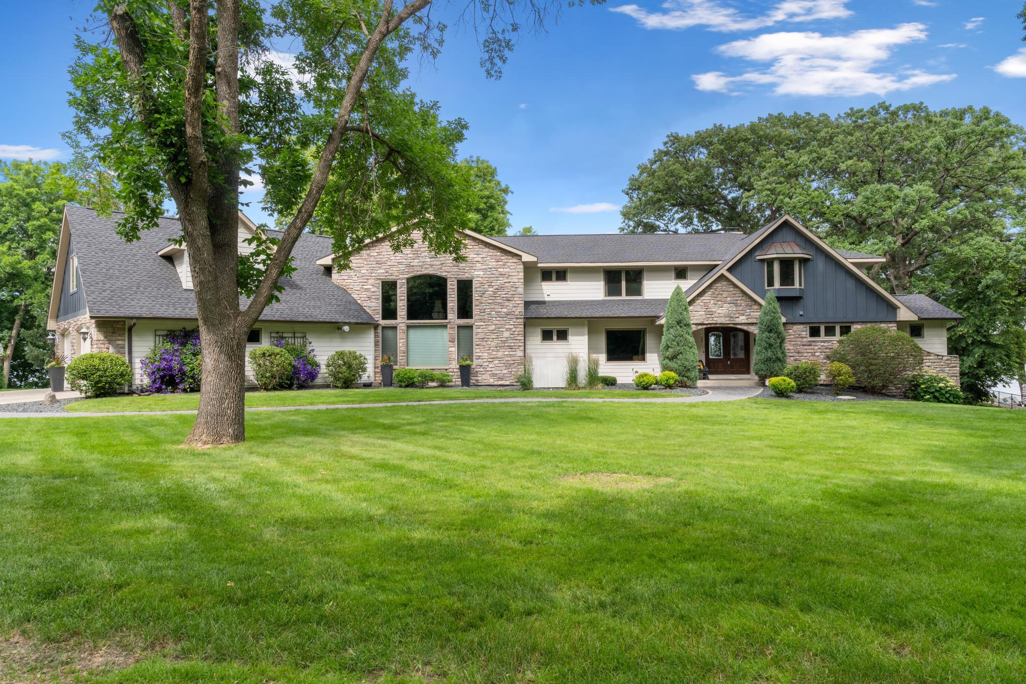 1st image of 25701 Willow Ln, New Prague, MN 56071 | MLS# 7097076