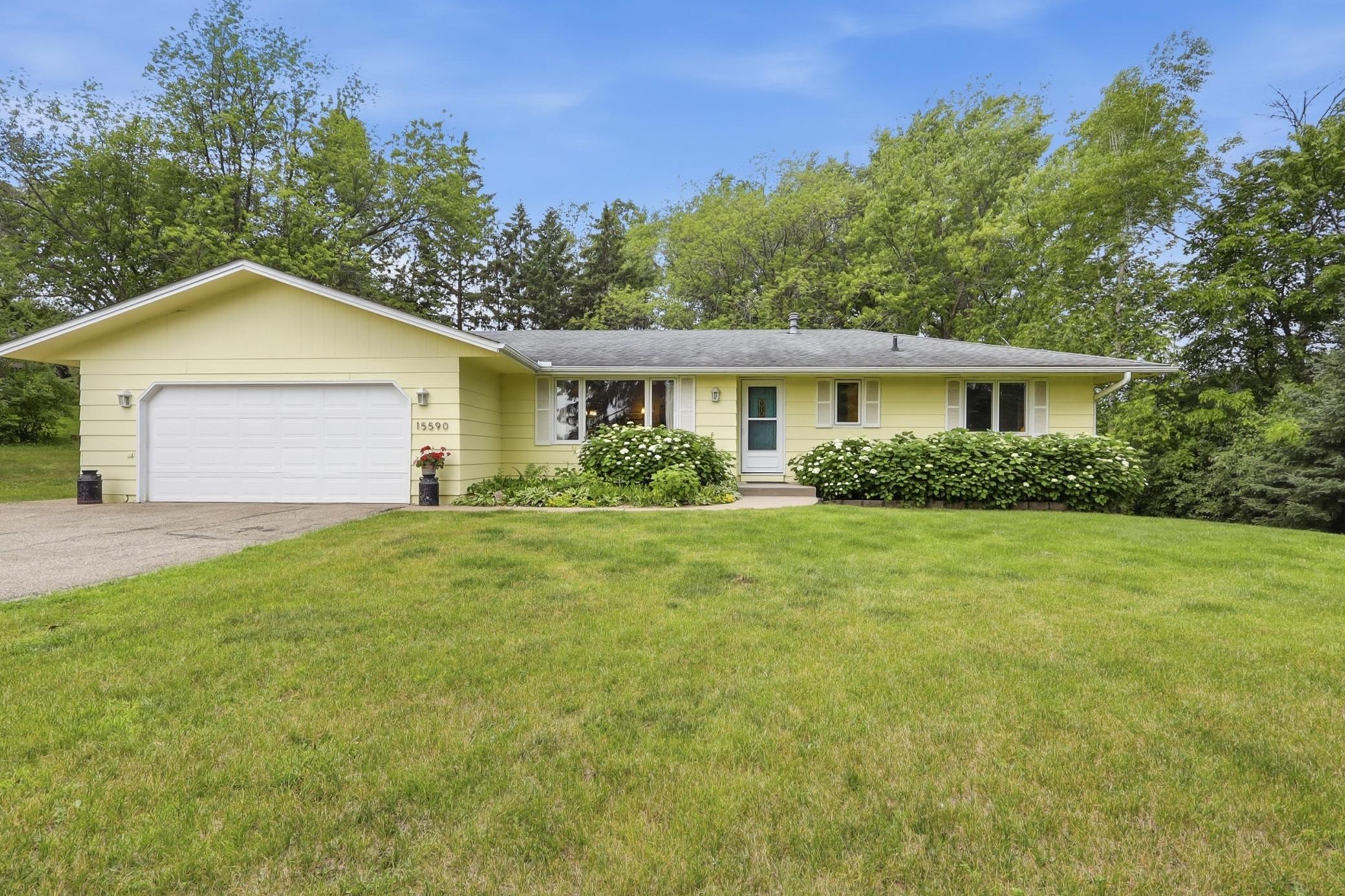 1st image of 15590 Ridgemont Ave Se, Prior Lake, MN 55372 | MLS# 7097085