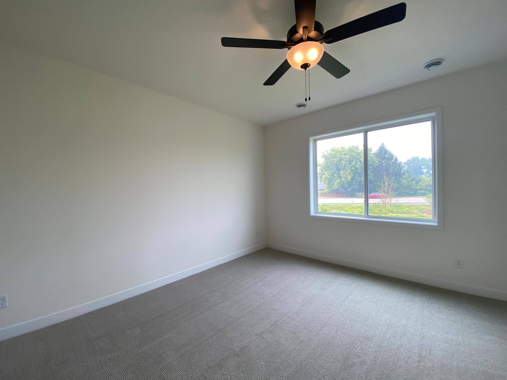 5th image of 13785 Hollybrook Cir, Saint Paul, MN 55124 | MLS# 7097105
