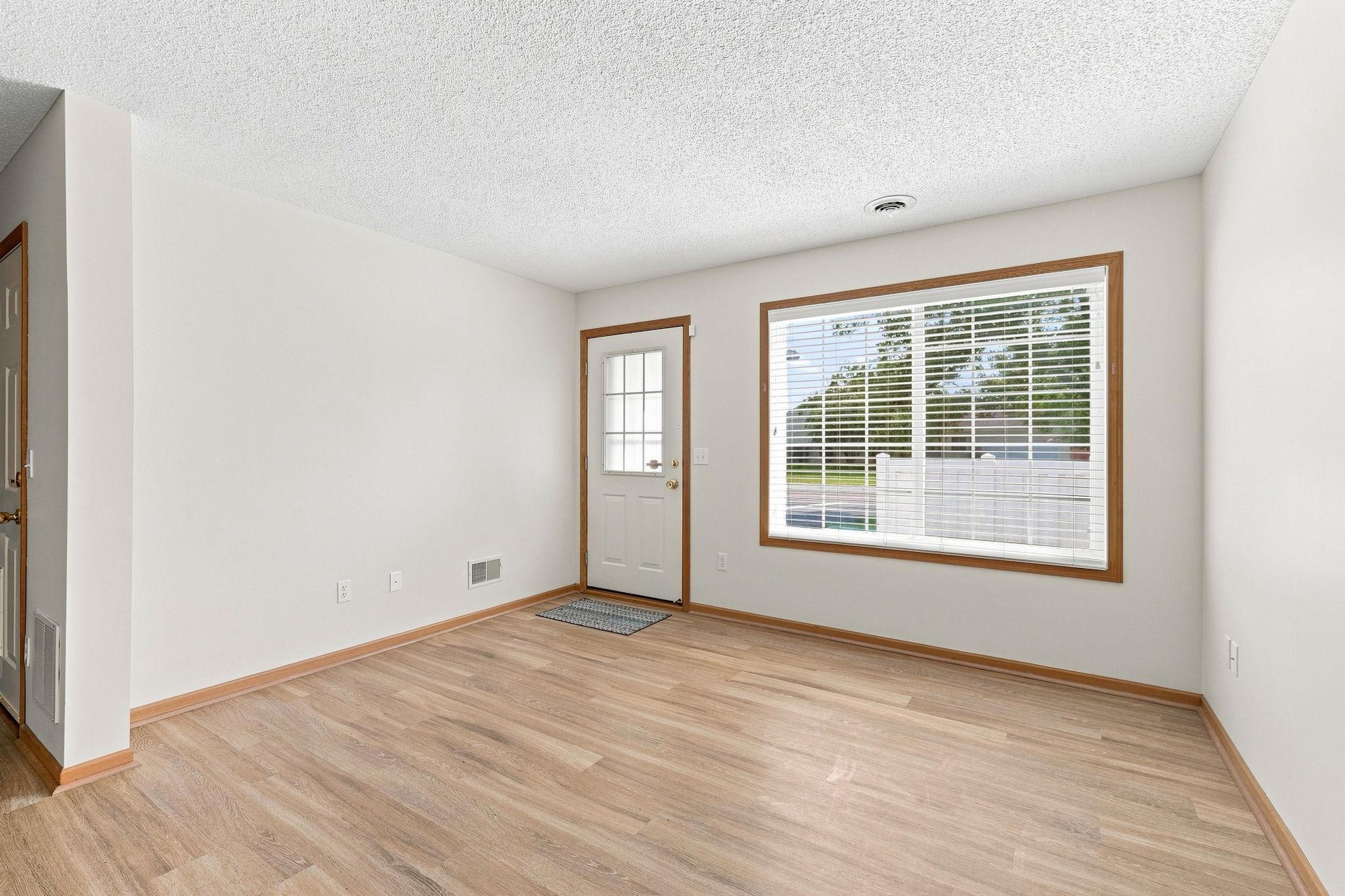 3rd image of 15783 Fjord Ave, Saint Paul, MN 55124 | MLS# 7097153
