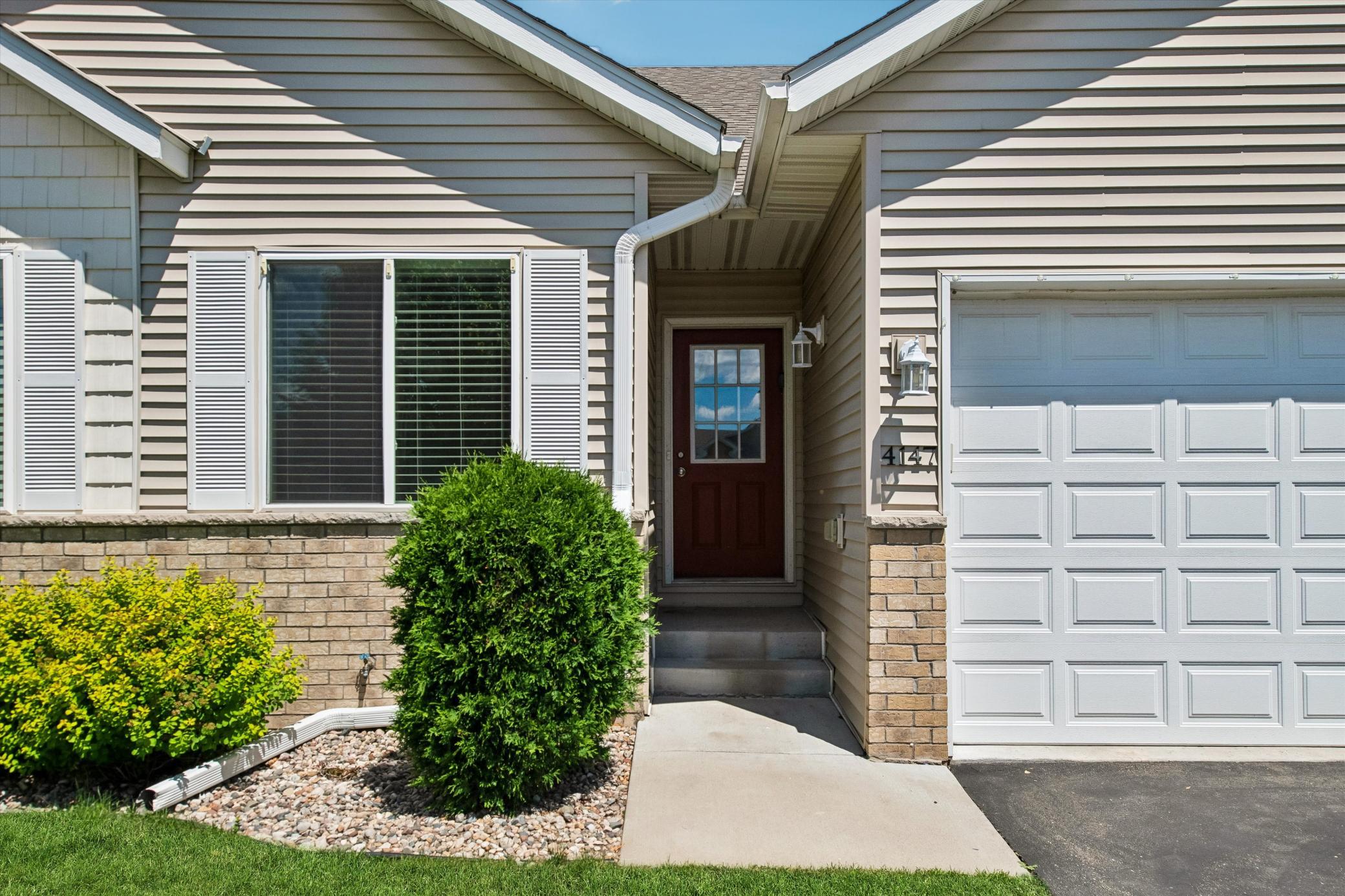 Homes for sale in Shakopee, MN | 4147 Blakewood Dr, Shakopee, MN 55379 | MLS# 7097279