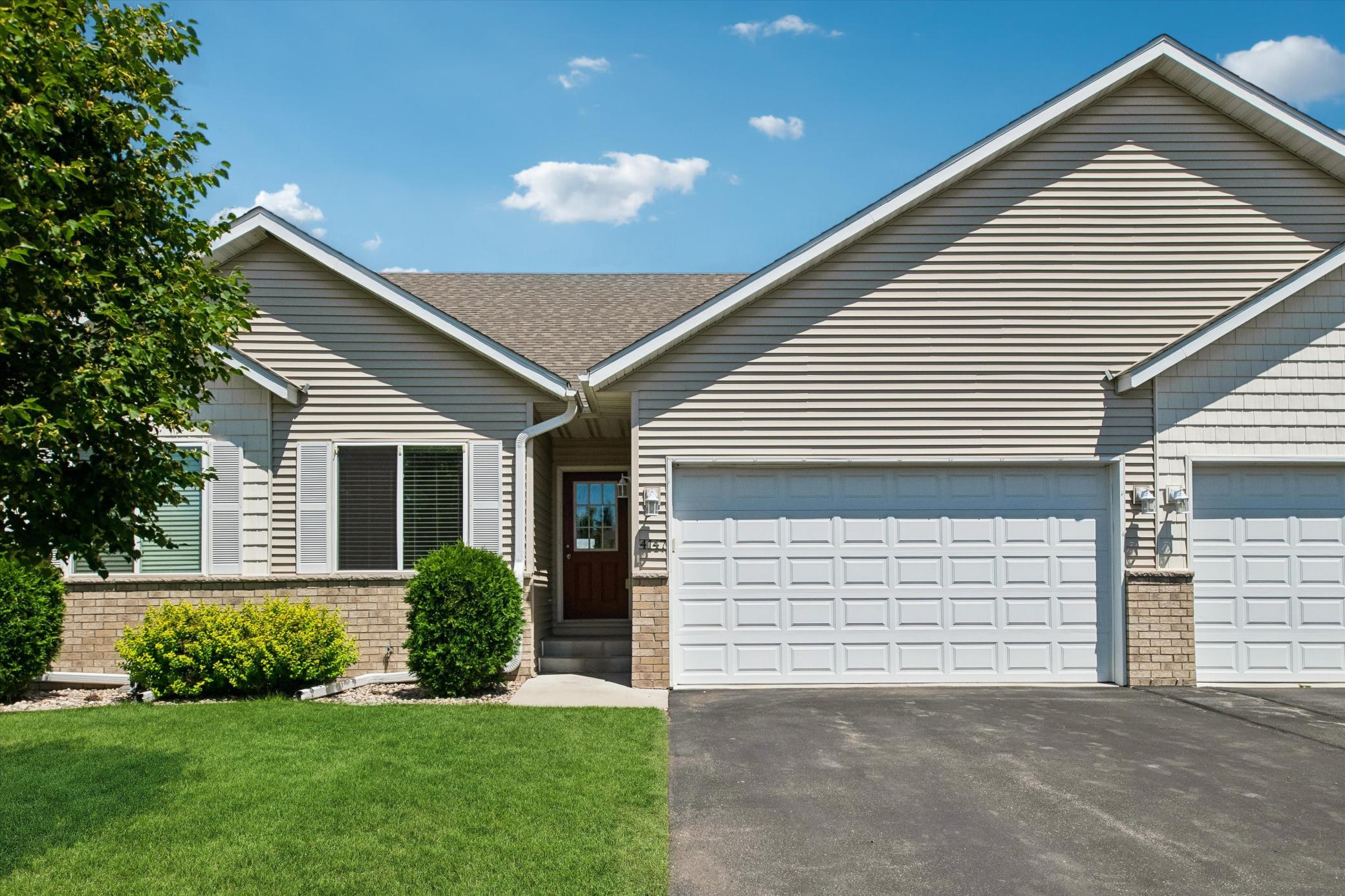 Homes for sale in Shakopee, MN | 4147 Blakewood Dr, Shakopee, MN 55379 | MLS# 7097279