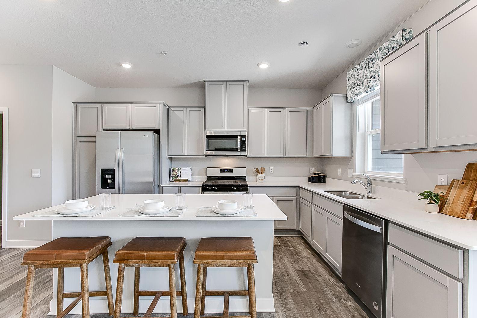 2nd image of 17545 Driscoll Pl, Lakeville, MN 55044 | MLS# 7097404