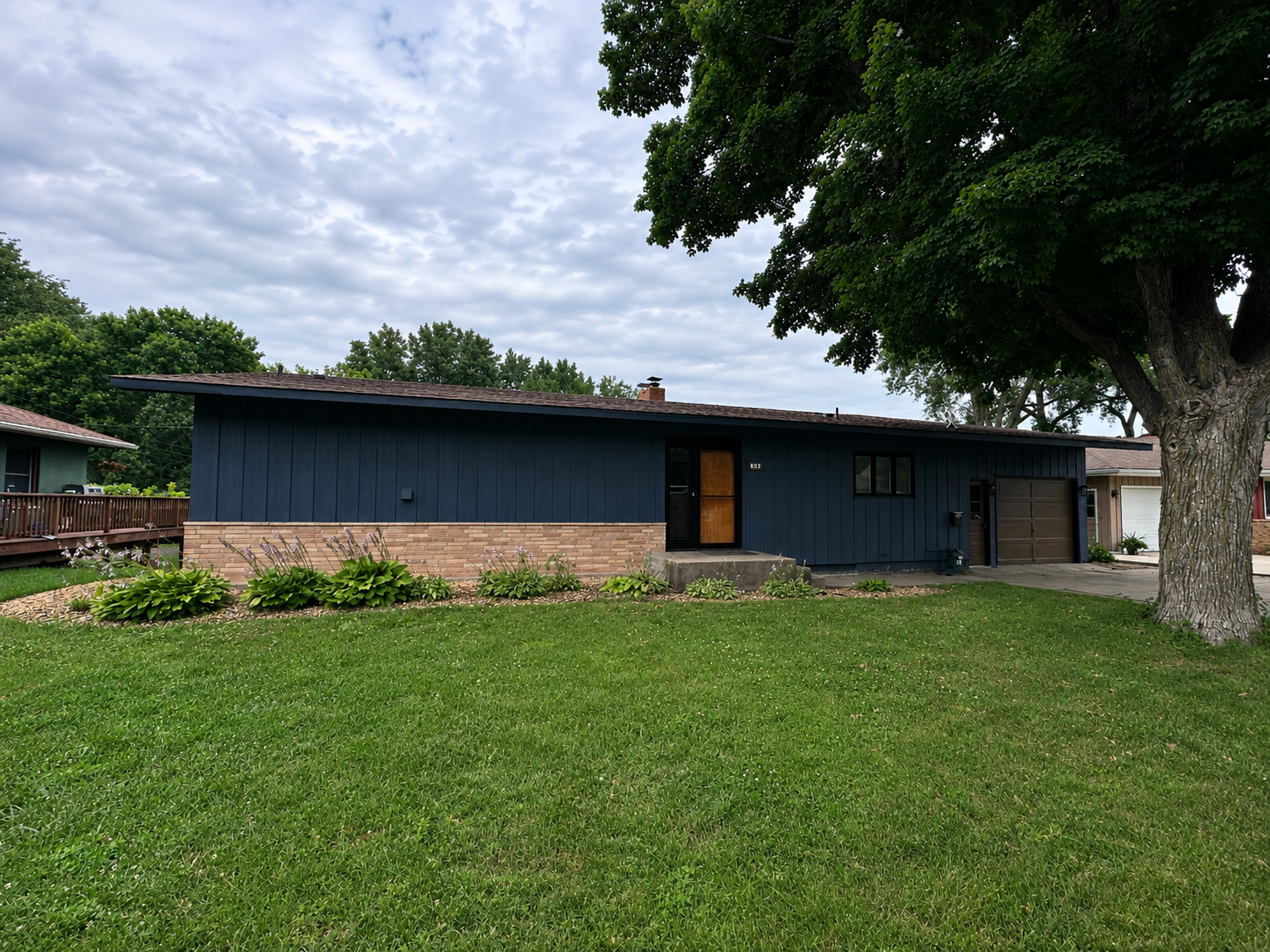 1st image of 710 Lakeview Ave, North Mankato, MN 56003 | MLS# 7097528