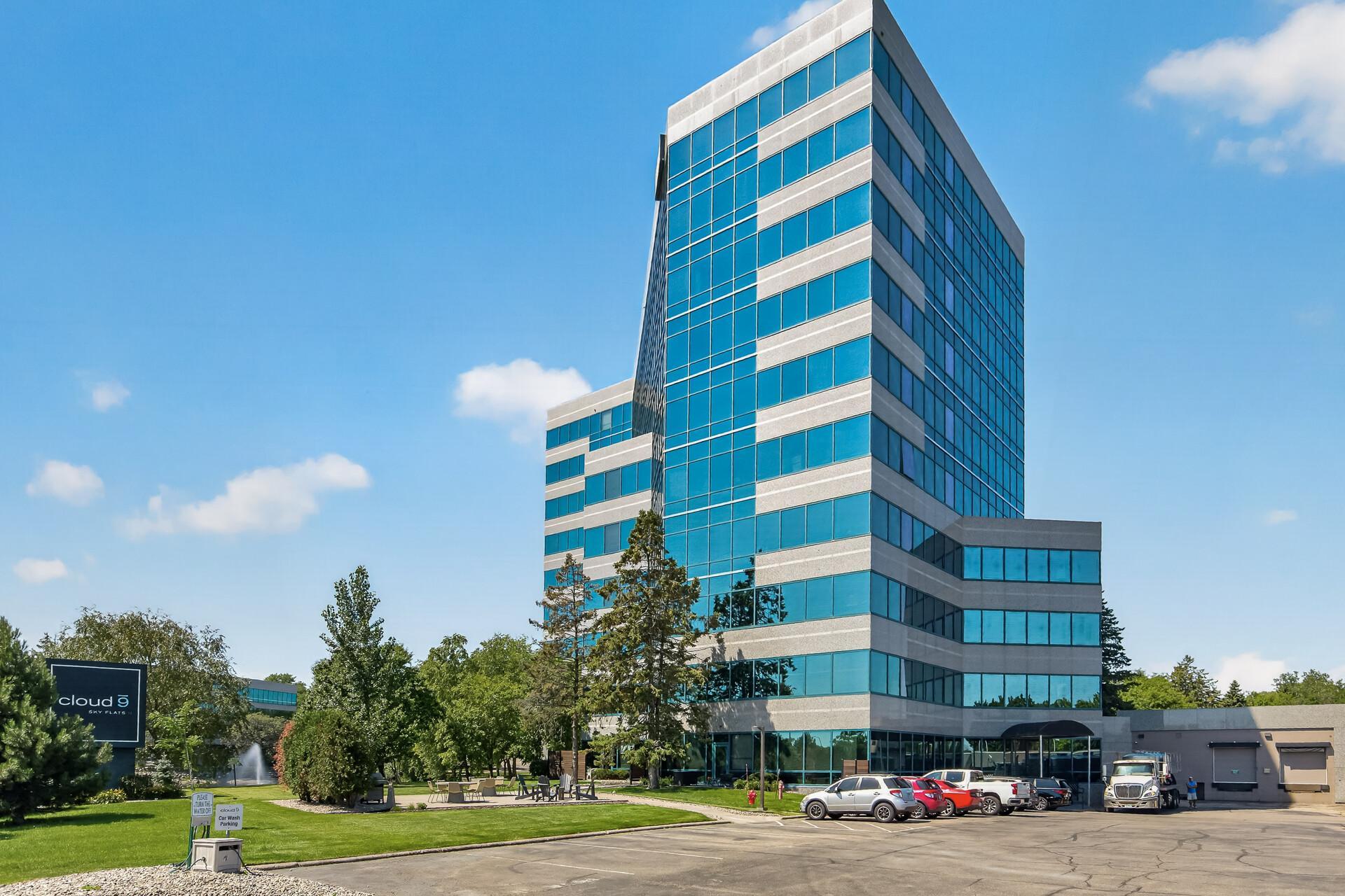 Homes for sale in Minnetonka, MN | 5601 Smetana Dr #101, Minnetonka, MN 55343 | MLS# 7097581