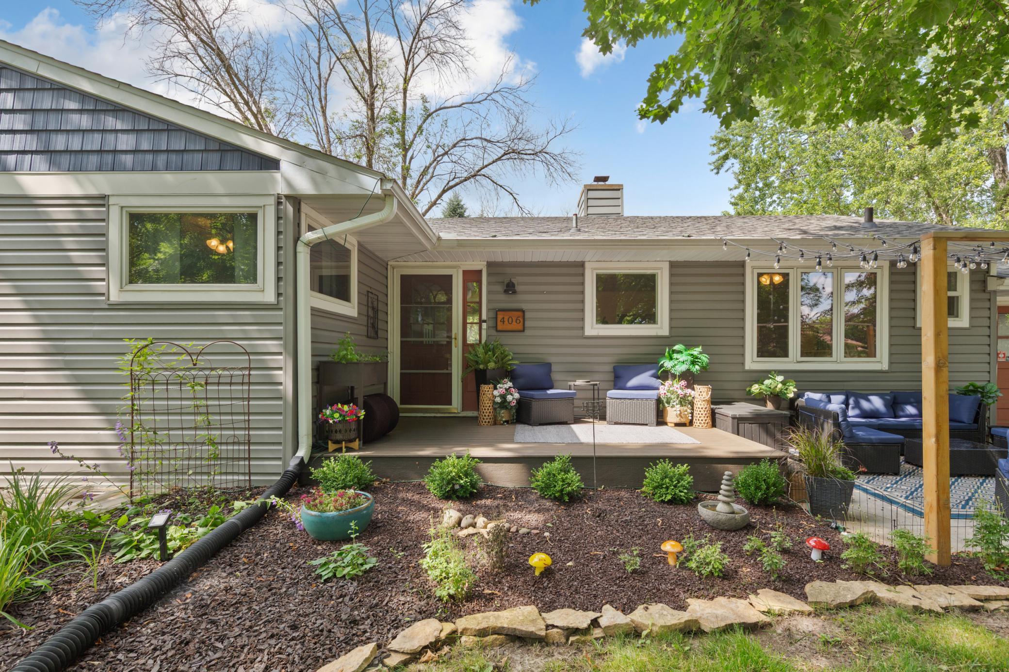 2nd image of 406 Ivanhoe Ave W, Northfield, MN 55057 | MLS# 7097647