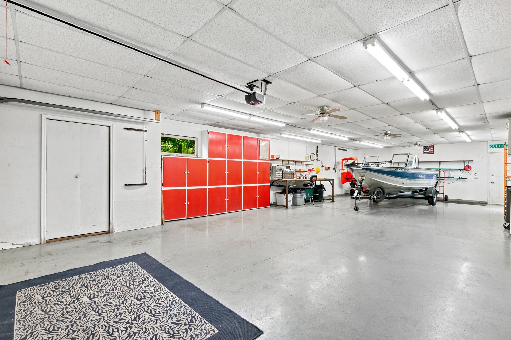 2nd image of 1390 Rainier Ln, Saint Paul, MN 55121 | MLS# 7098085