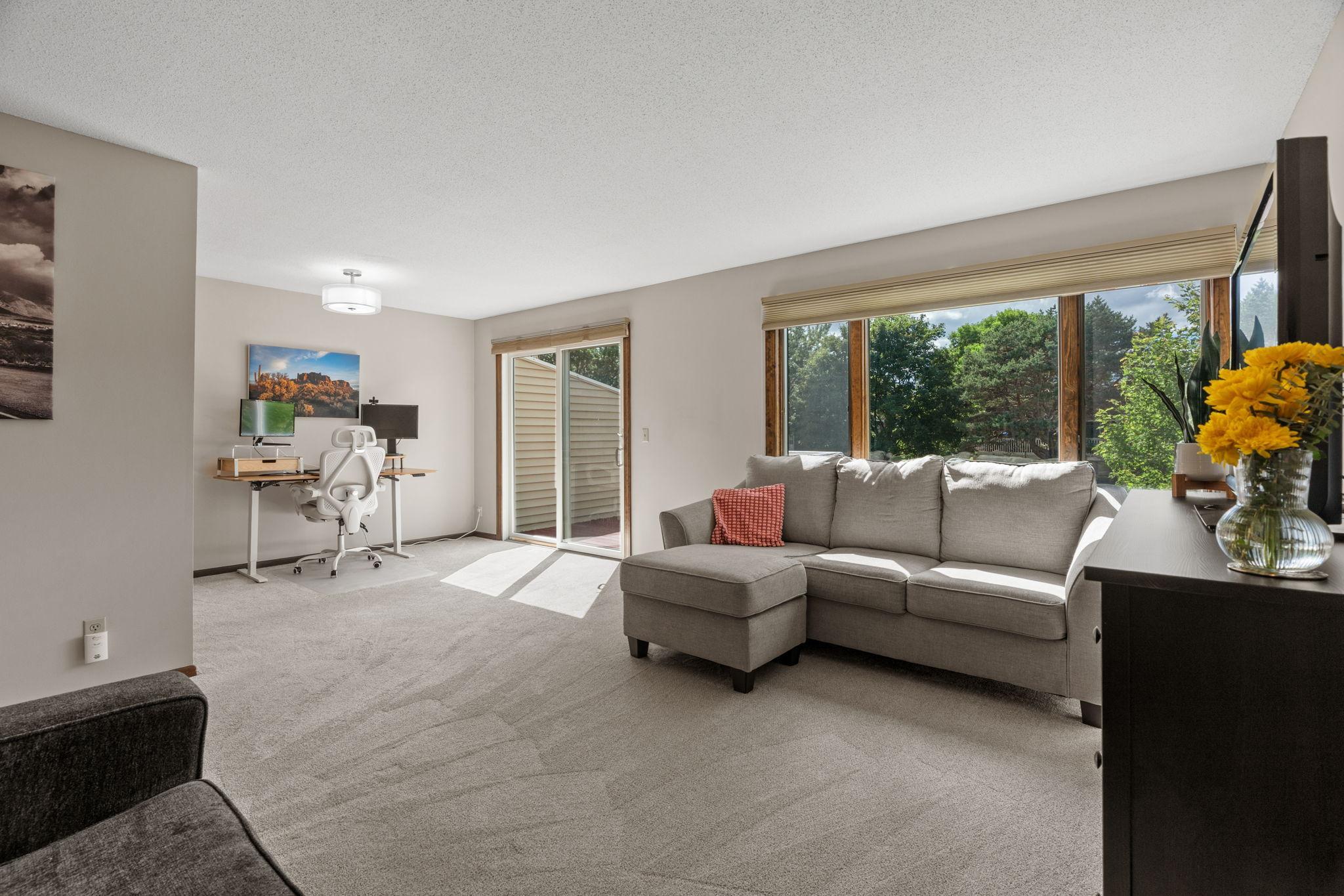 5th image of 4656 Ridge Cliff Dr, Eagan, MN 55122 | MLS# 7098127