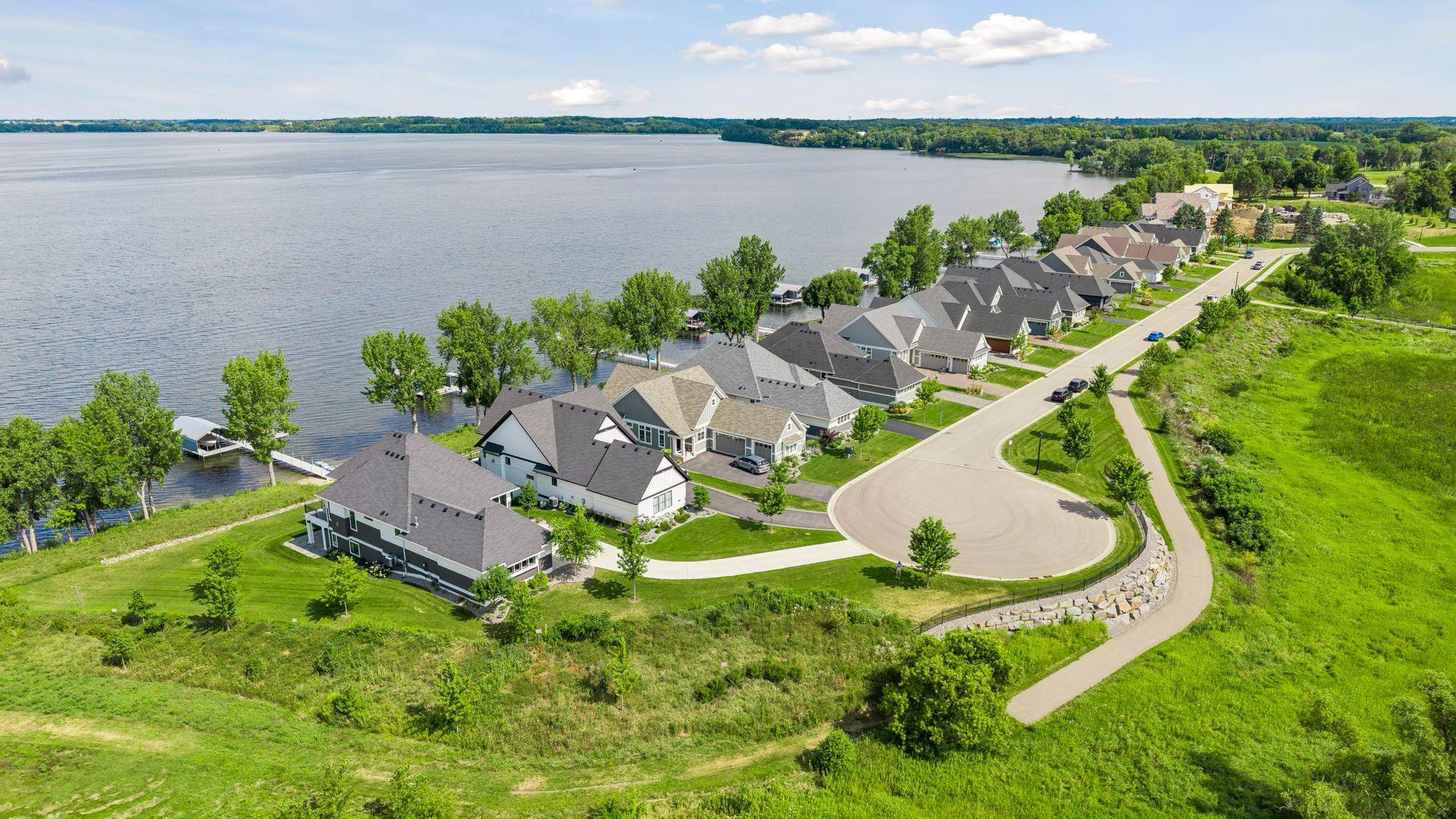 5th image of 161 Lakeshore Cir, Waconia, MN 55387 | MLS# 7098142