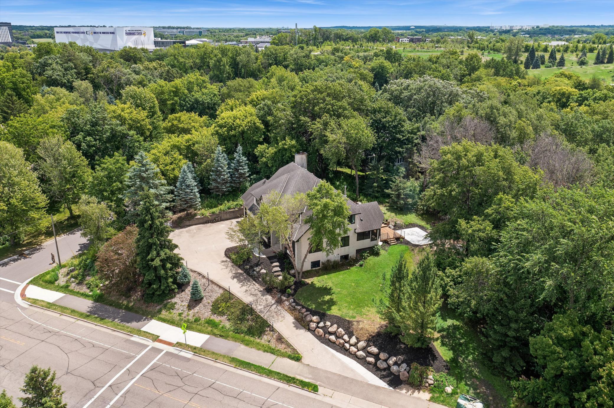 Homes for sale in Mendota Heights, MN | 740 Mendota Heights Rd, Mendota Heights, MN 55120 | MLS# 7098197
