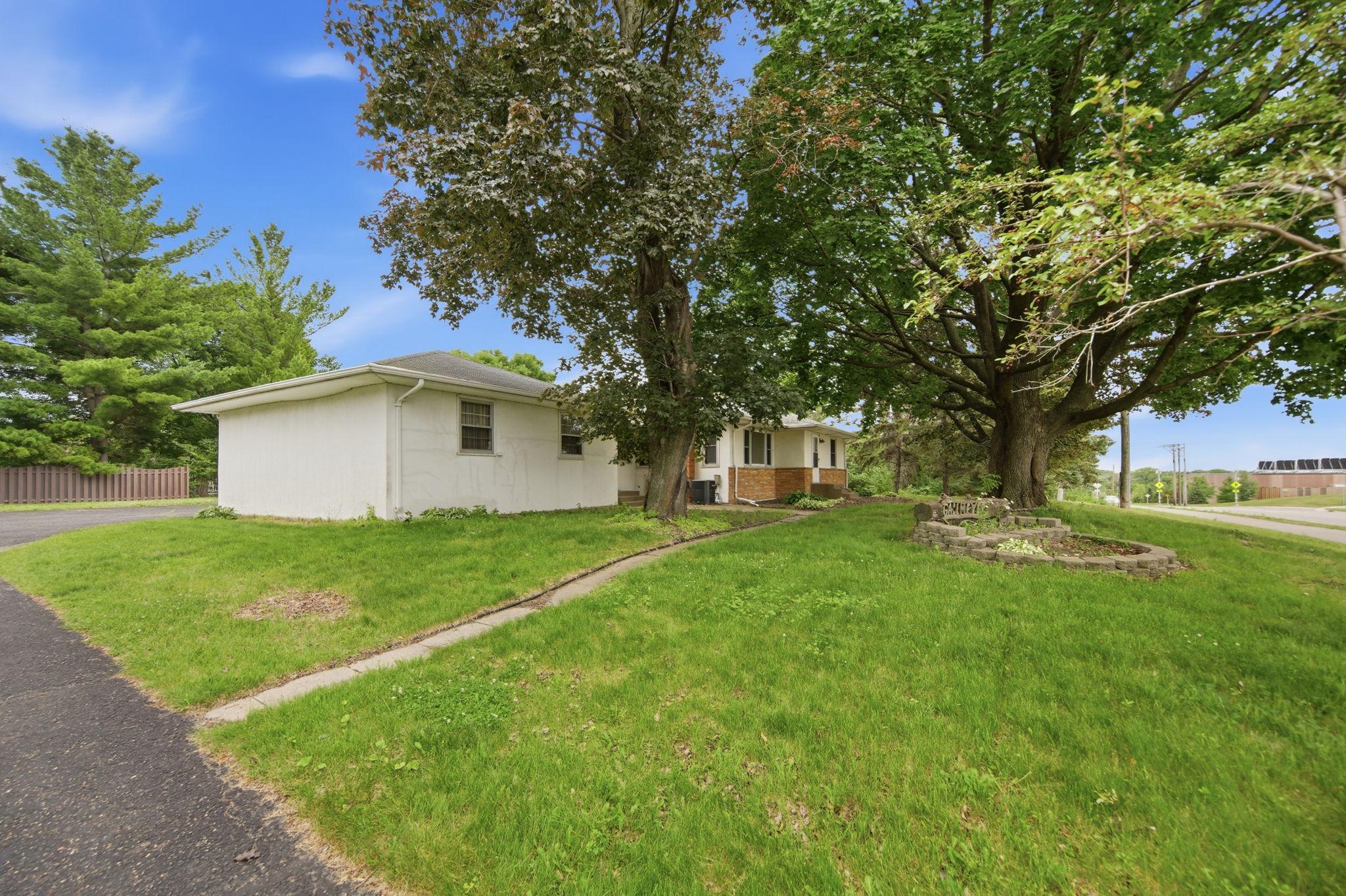 Homes for sale in West Saint Paul, MN | 1918 Delaware Ave, West Saint Paul, MN 55118 | MLS# 7098371