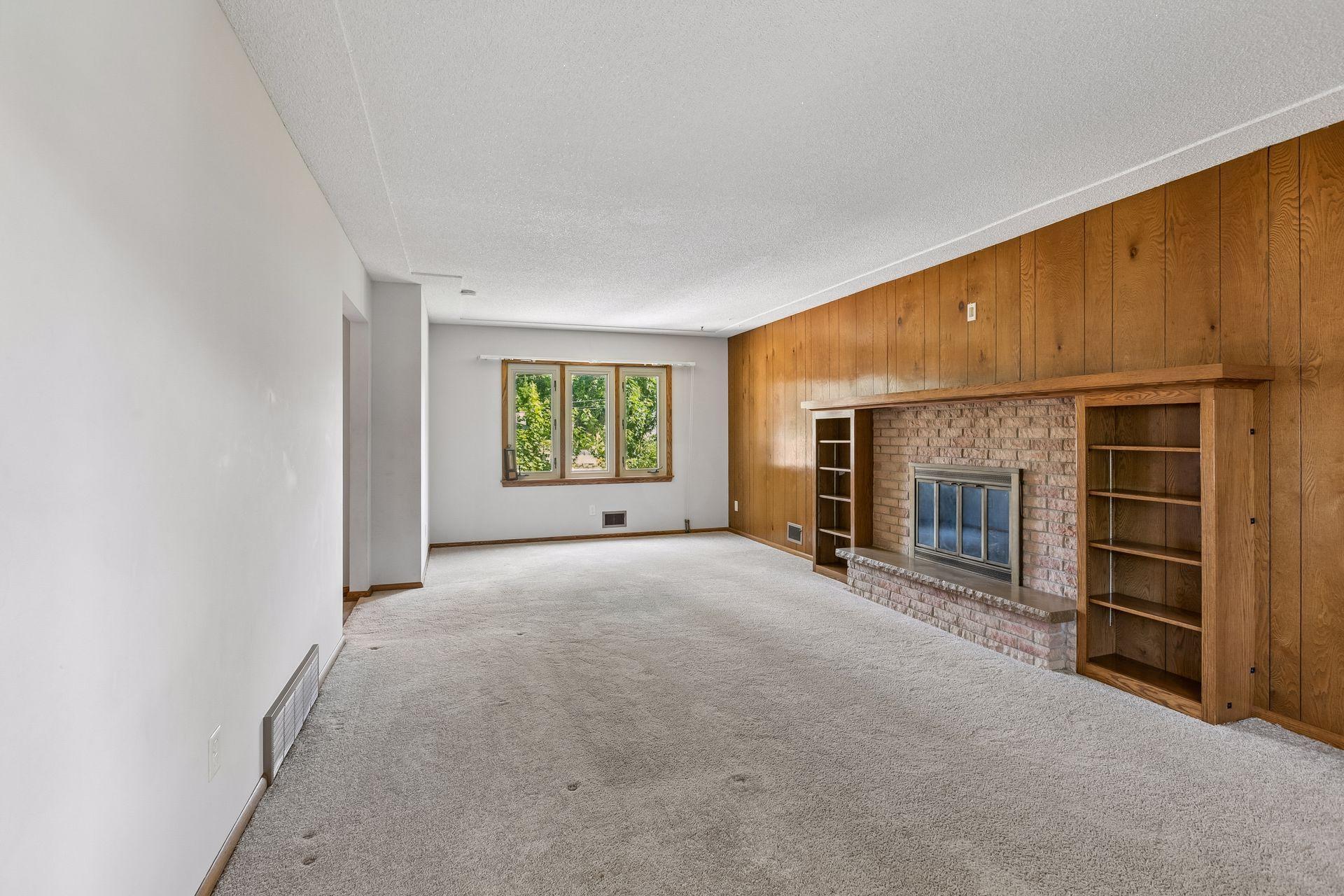 2nd image of 9116 34 1/2 Ave N, New Hope, MN 55427 | MLS# 7098398