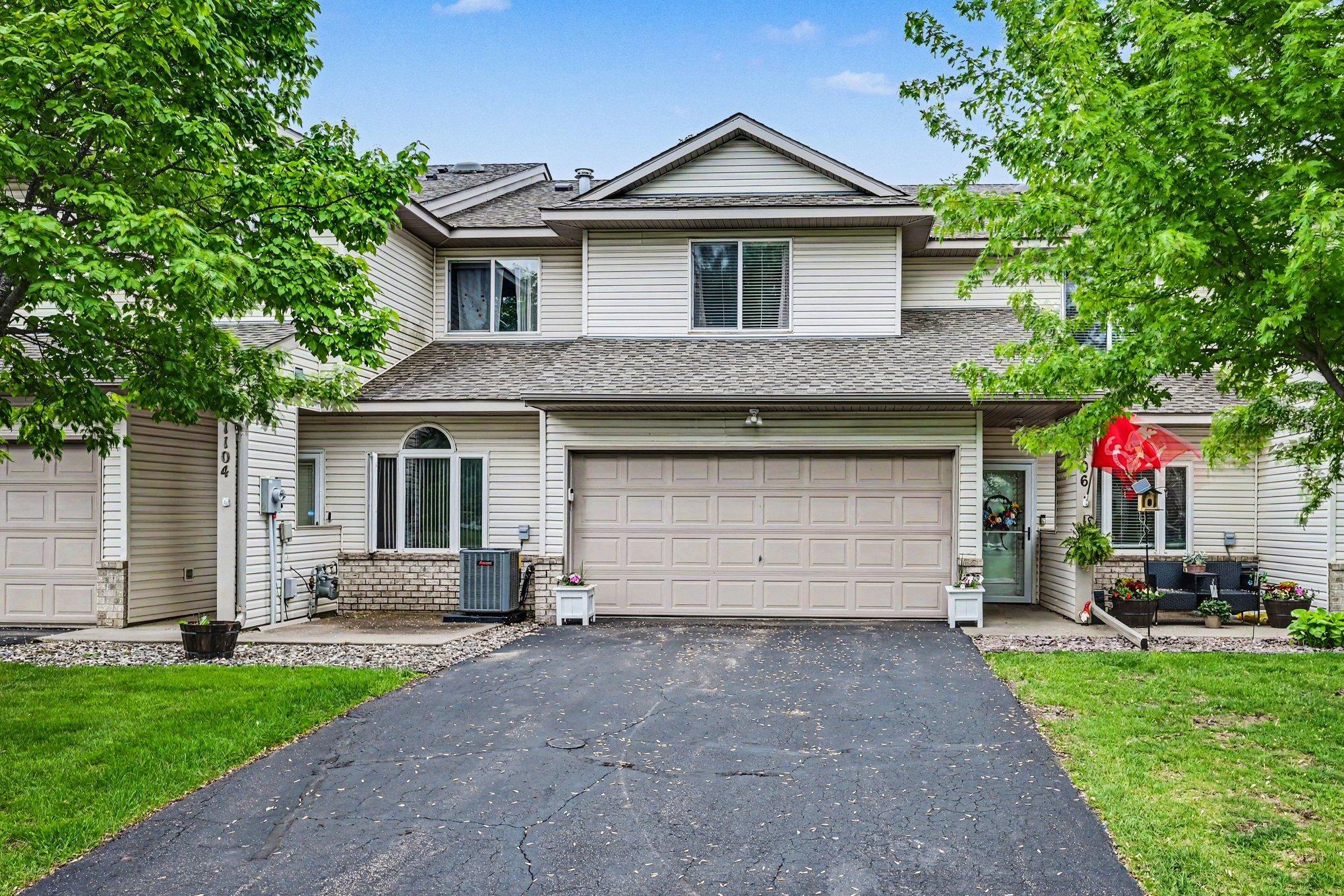 1st image of 1106 Crystal Pl W, Chaska, MN 55318 | MLS# 7098462