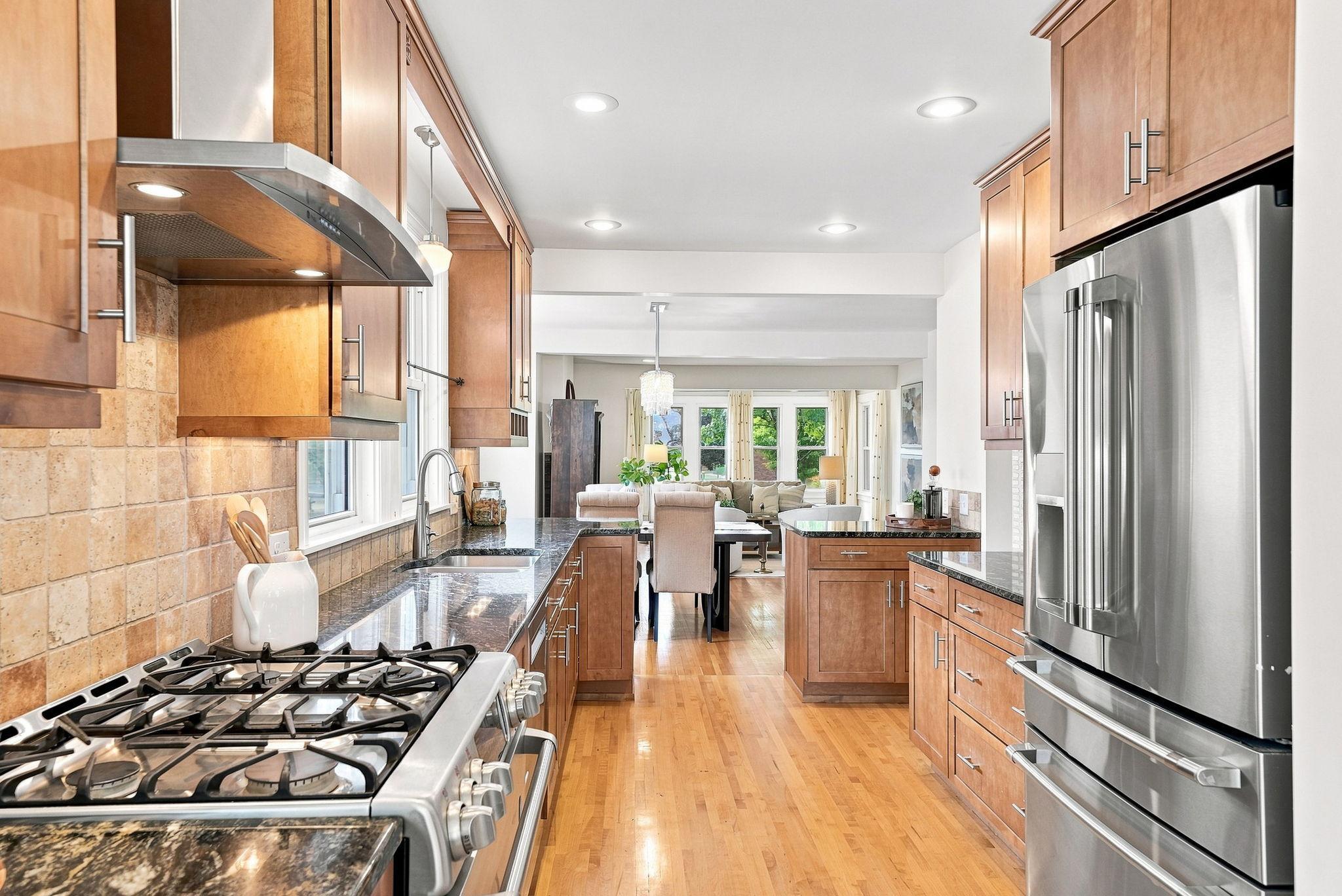 5th image of 1484 Arona St, Saint Paul, MN 55108 | MLS# 7098481