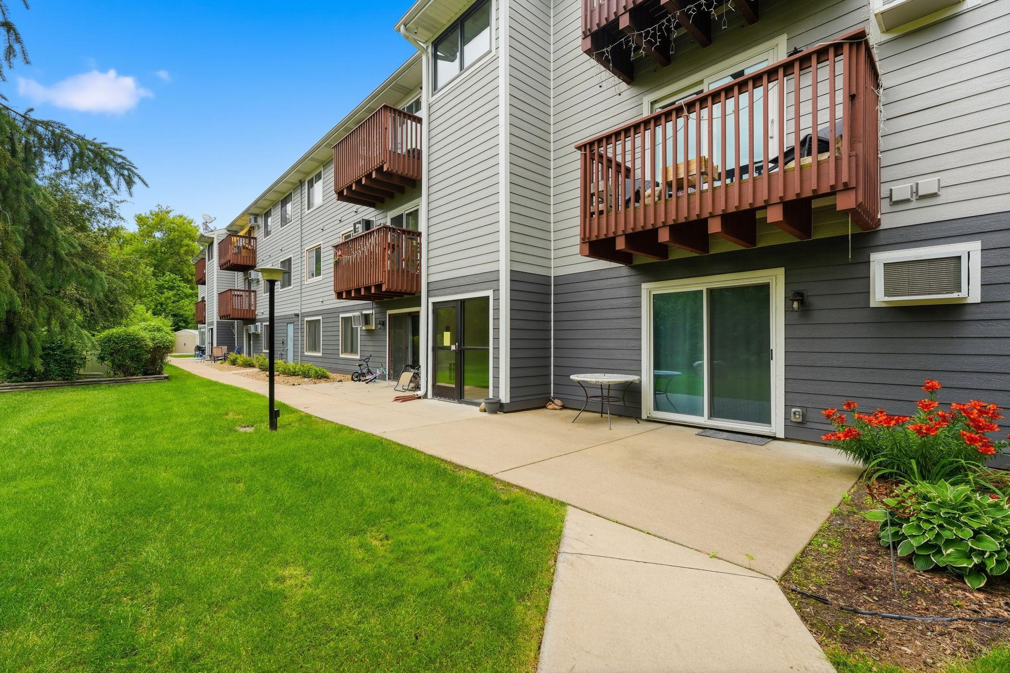 2nd image of 1801 113th Ave NW, Minneapolis, MN 55433
