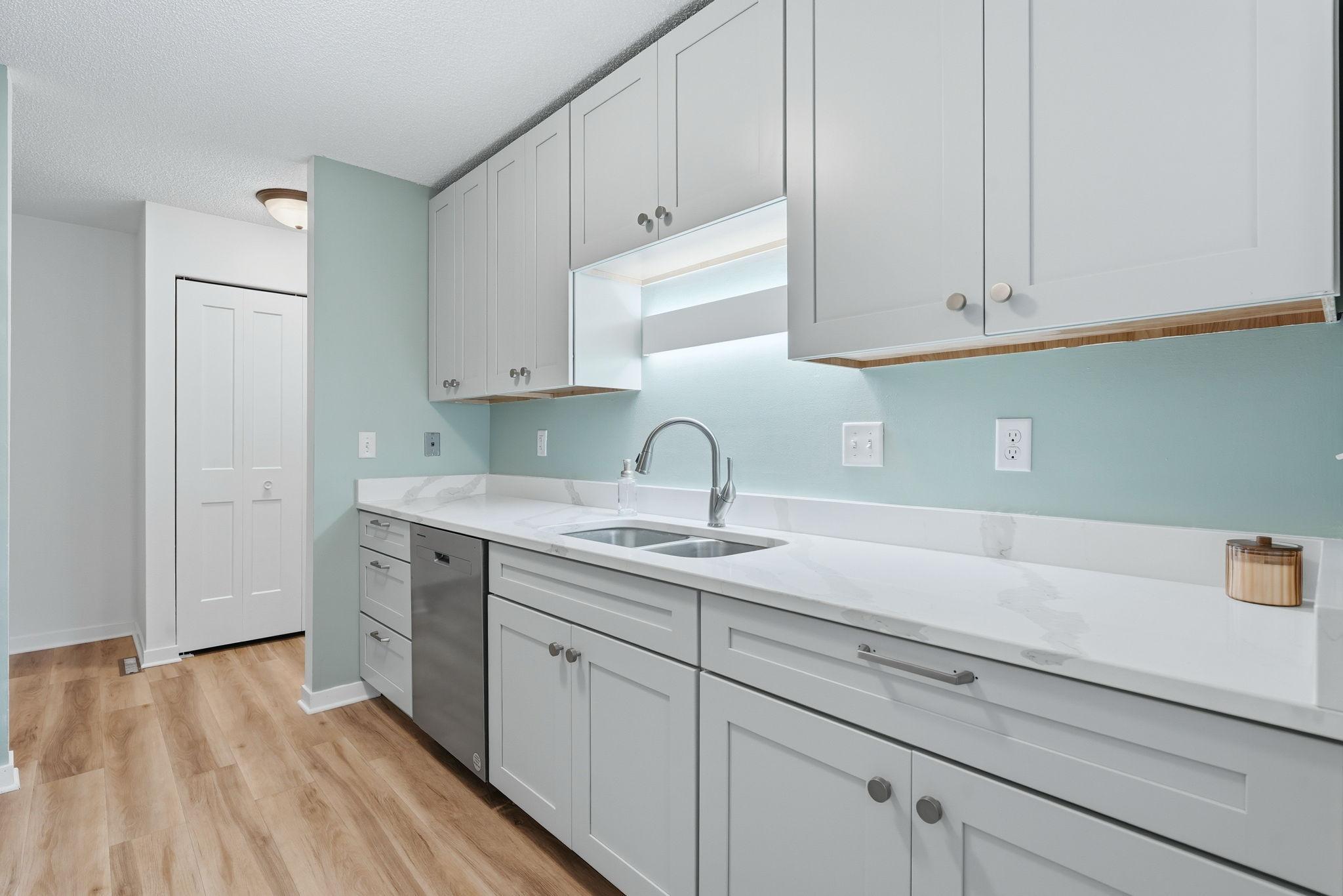5th image of 1801 113Th Ave Nw #106, Minneapolis, MN 55433 | MLS# 7098502
